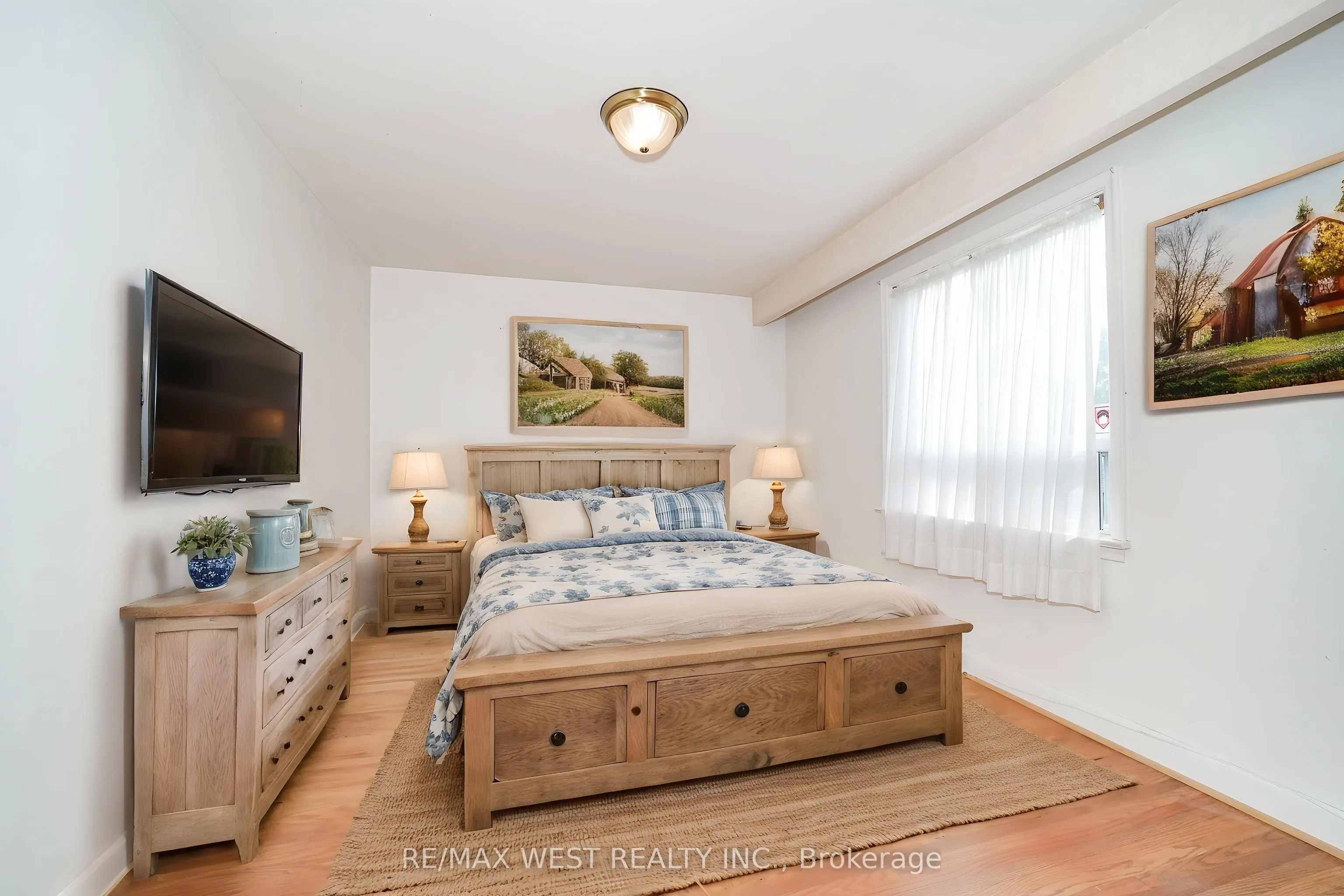 215 Acton Avenue