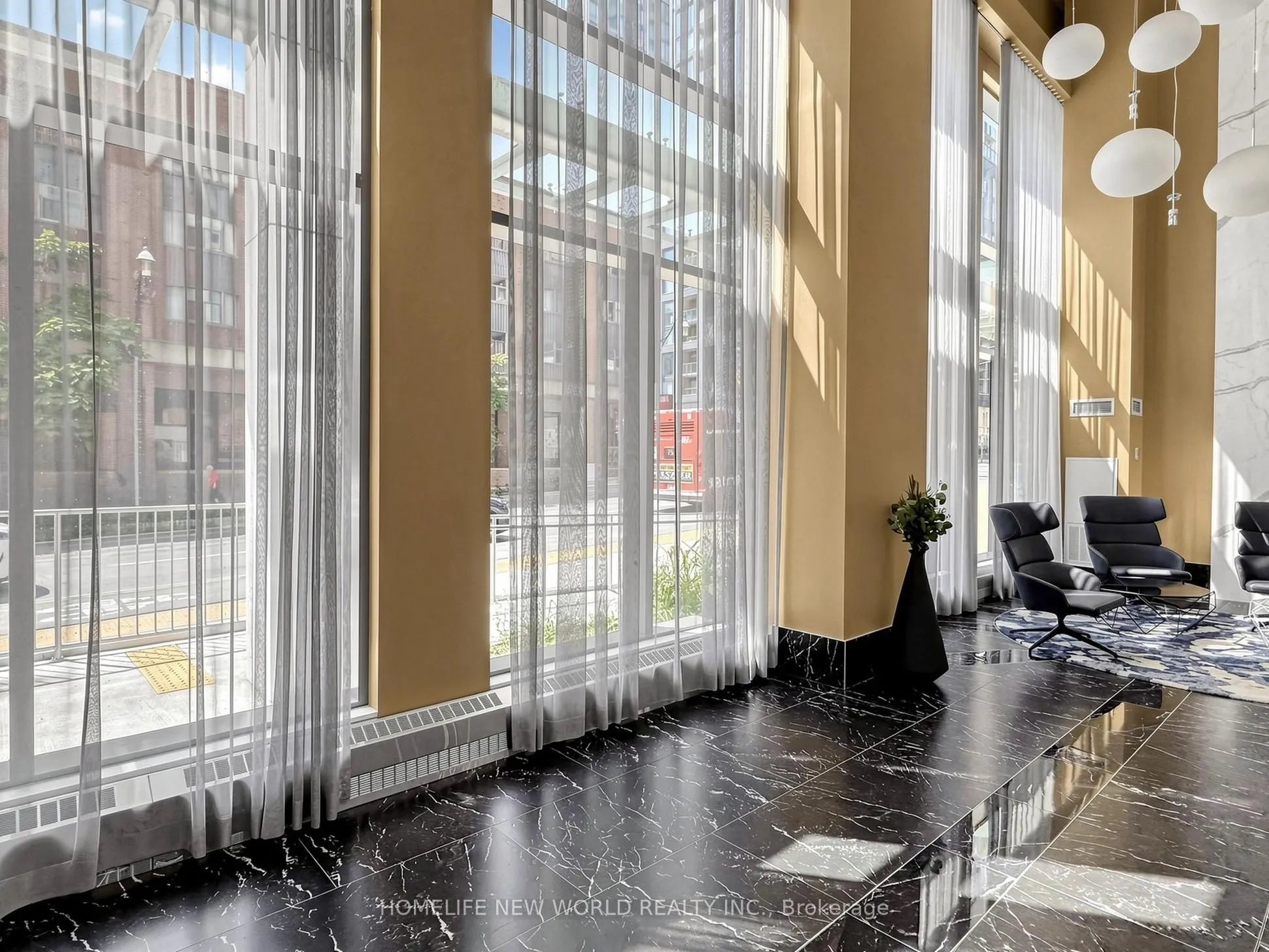 135 Lower Sherbourne Street #1839
