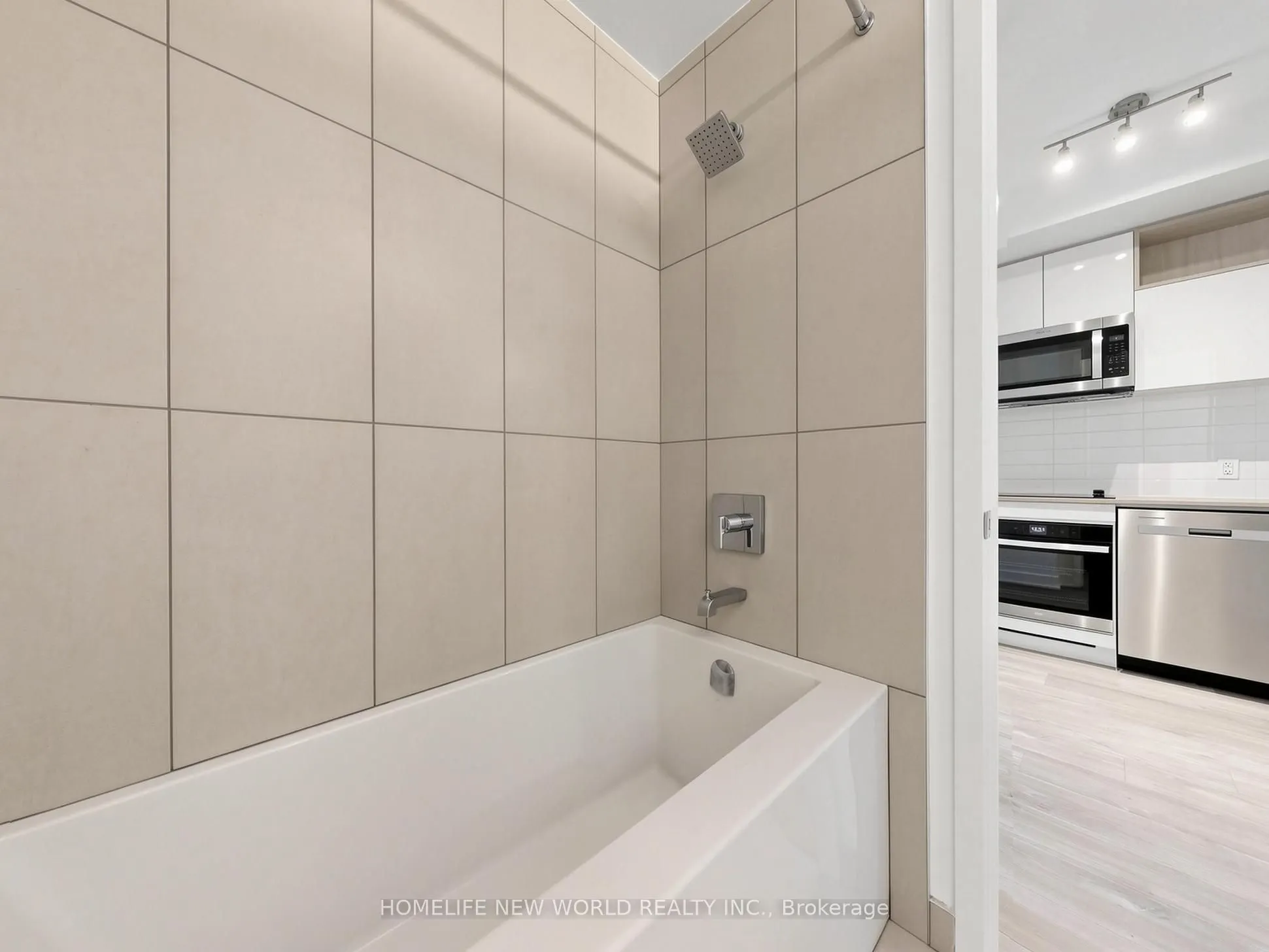 135 Lower Sherbourne Street #1839