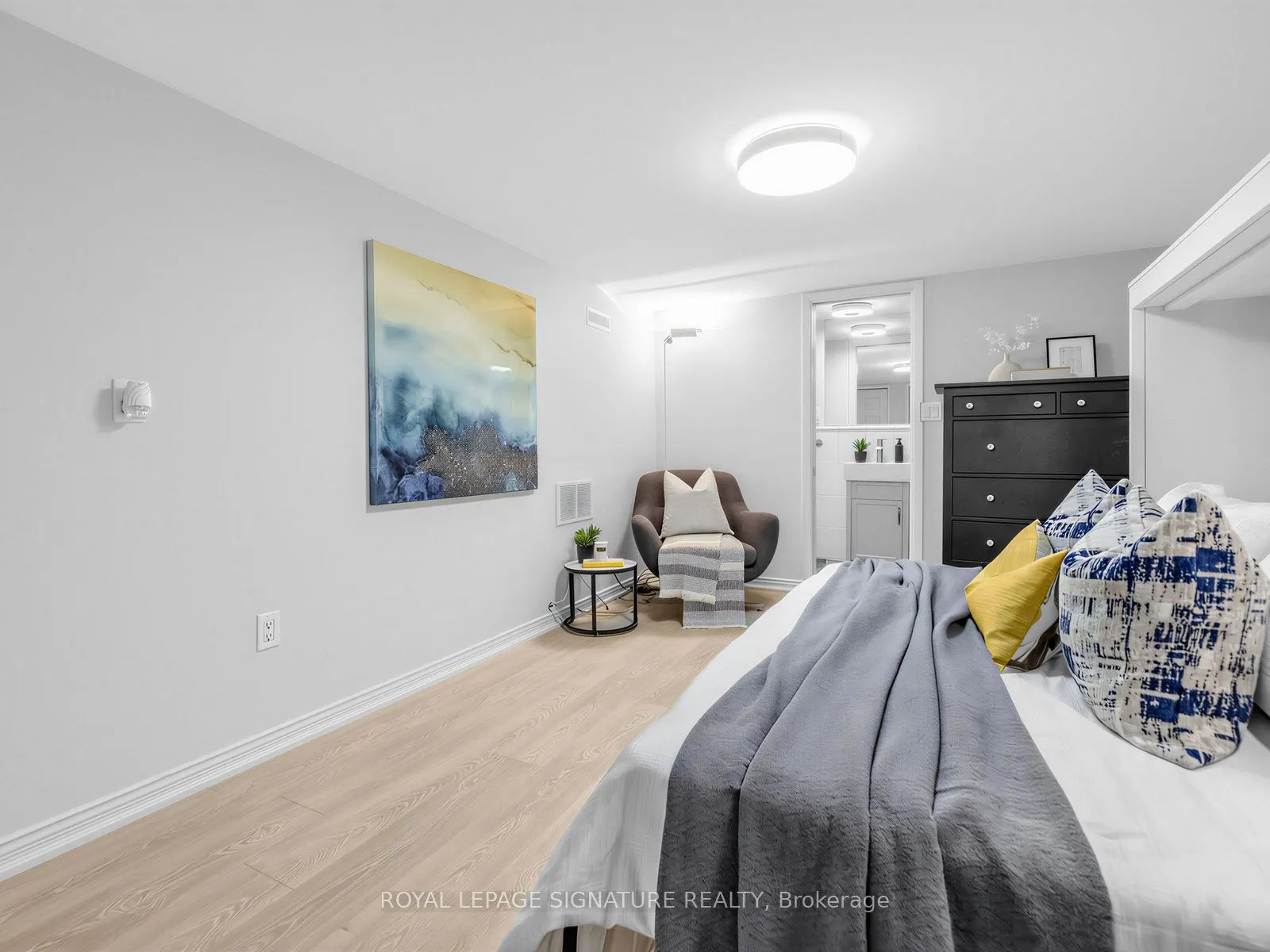 25 Proudbank Millway #49