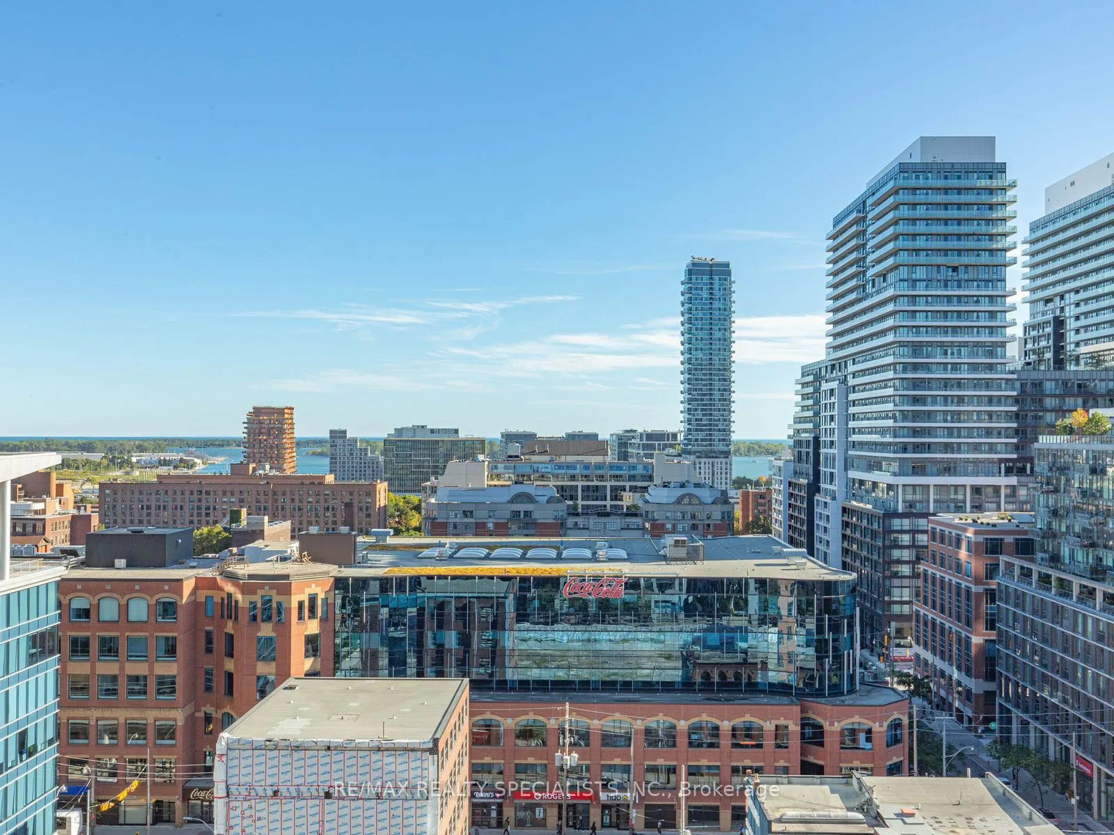 460 Adelaide Street E #1711