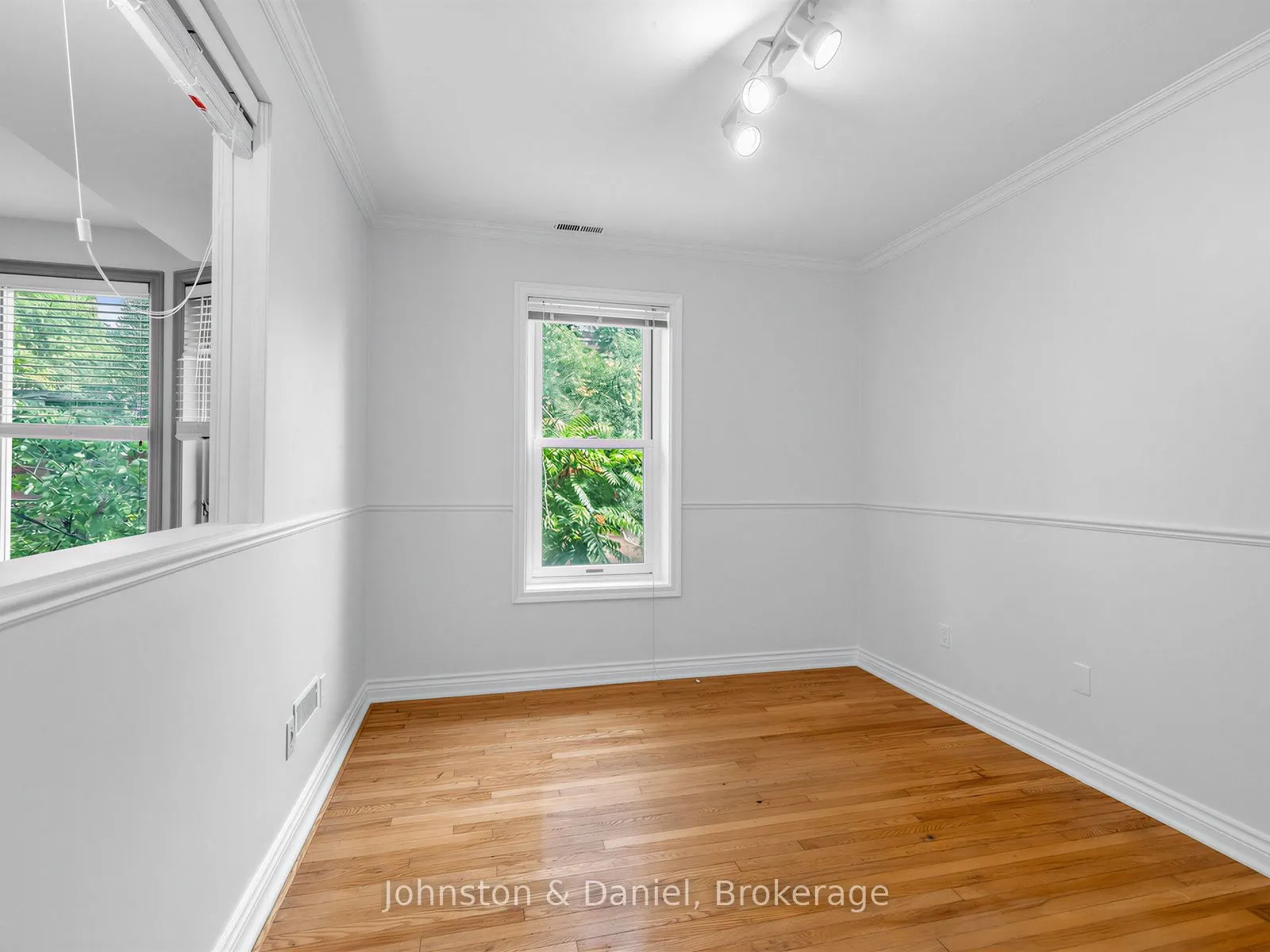 320 Brunswick Avenue