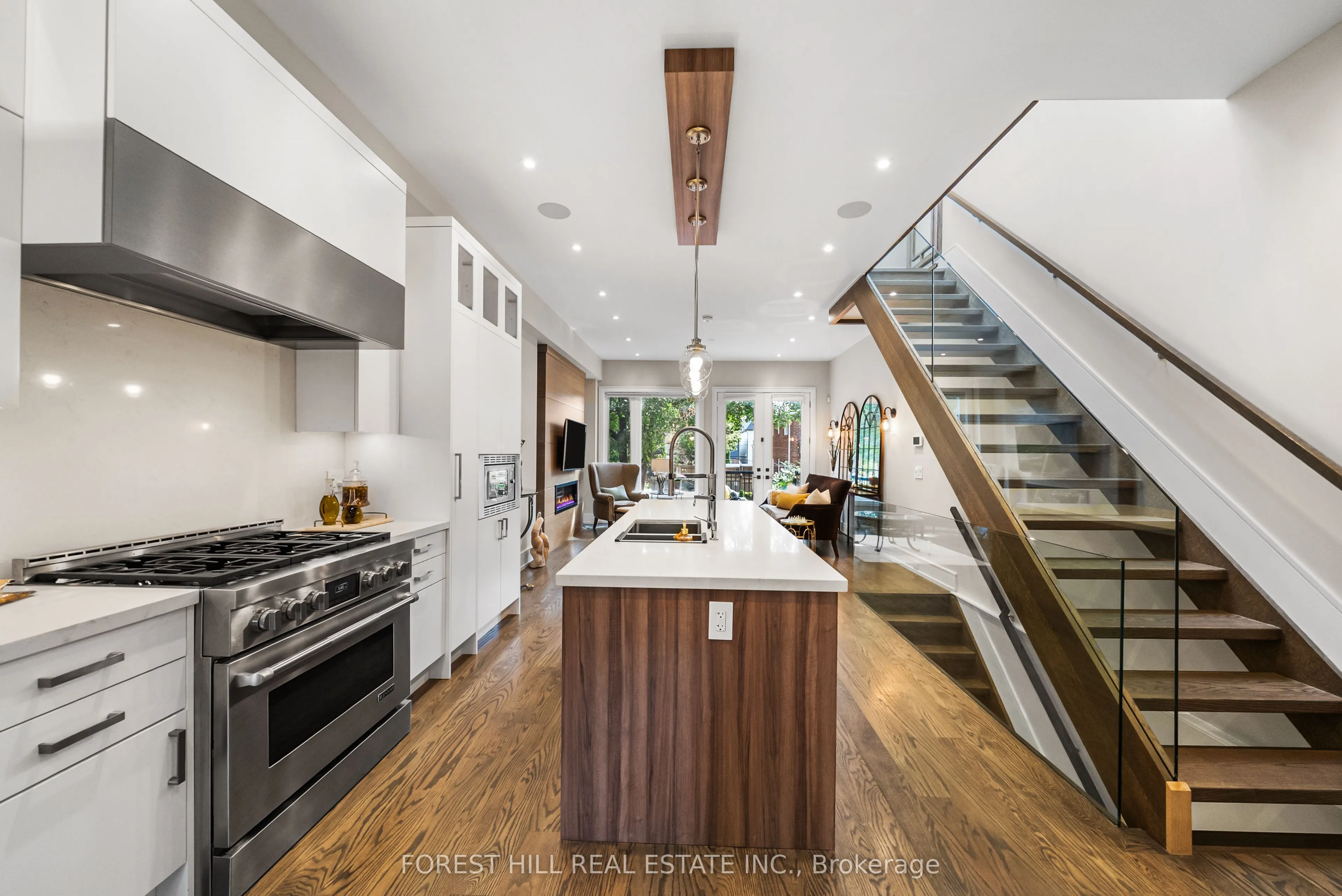175 Ranleigh Avenue