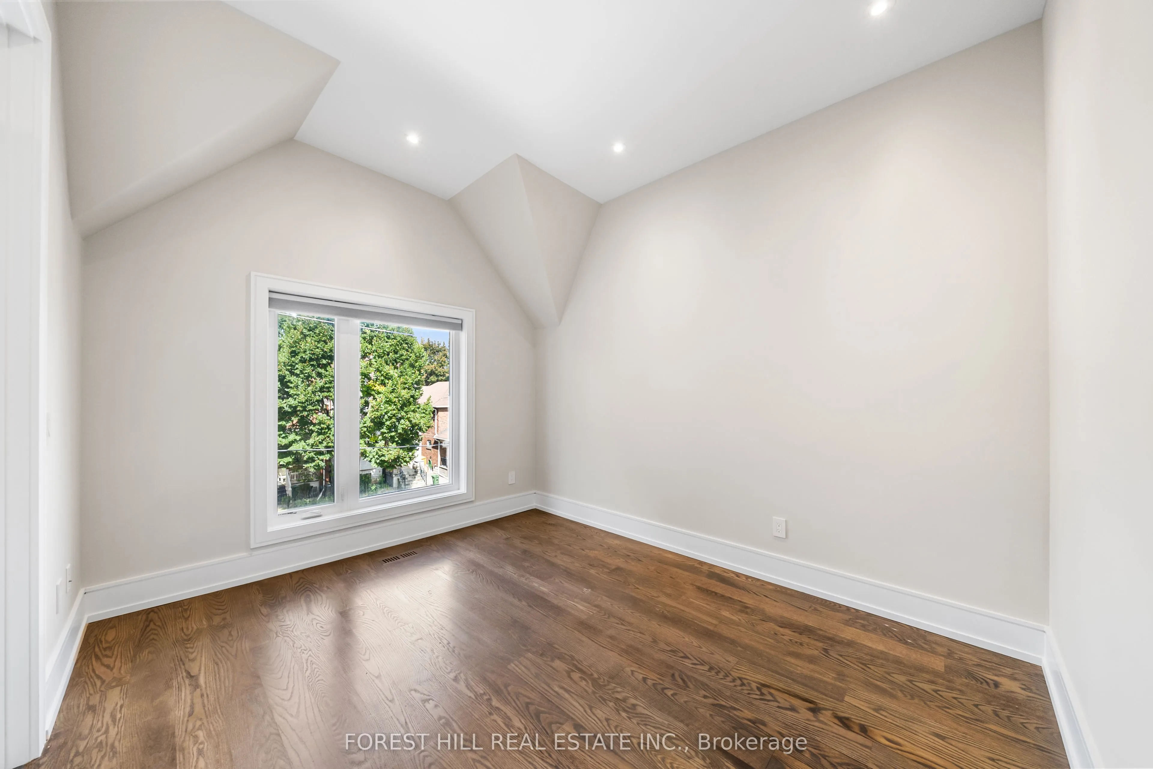 175 Ranleigh Avenue