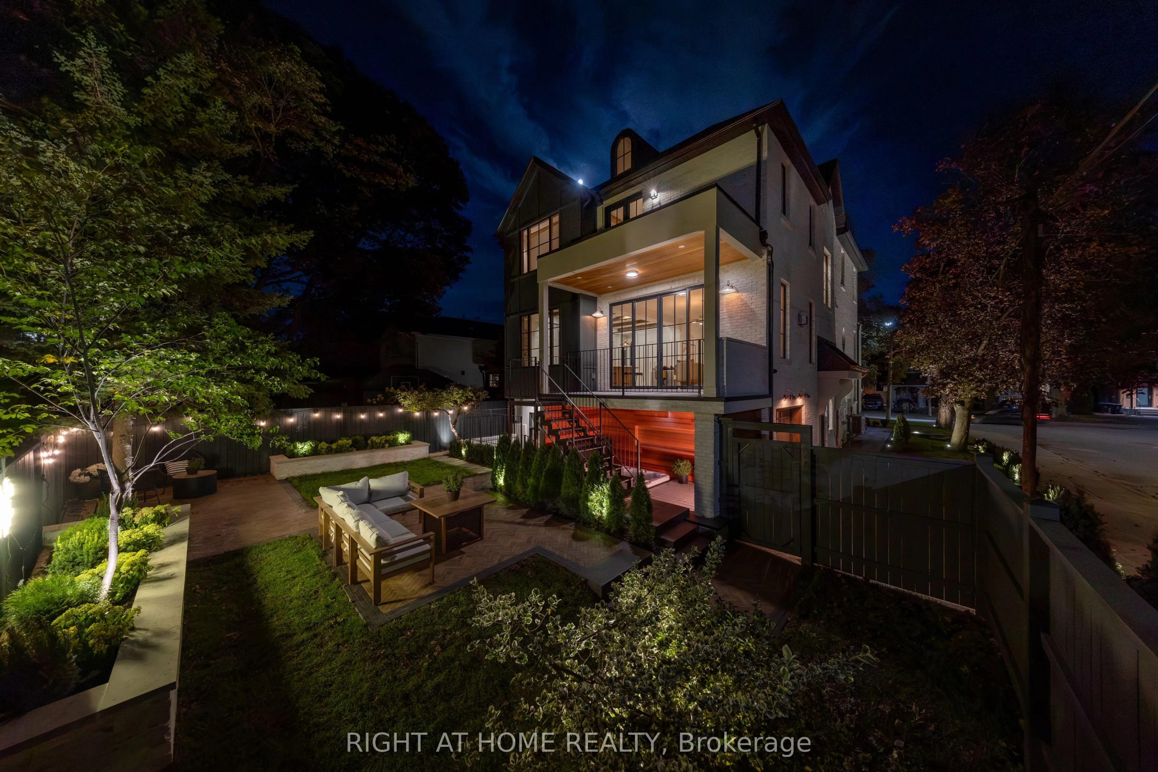 144 Old Orchard Grove