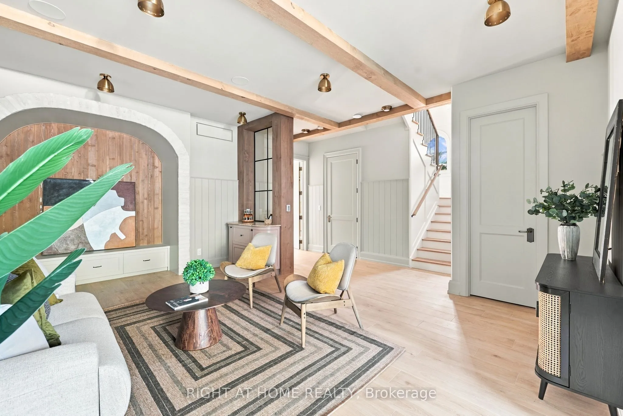 144 Old Orchard Grove