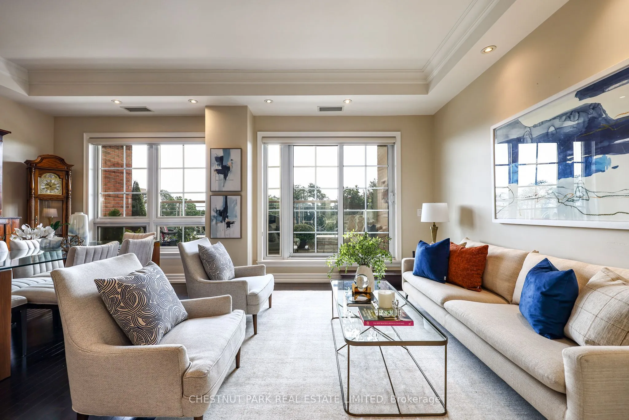 21 Burkebrook Place #517