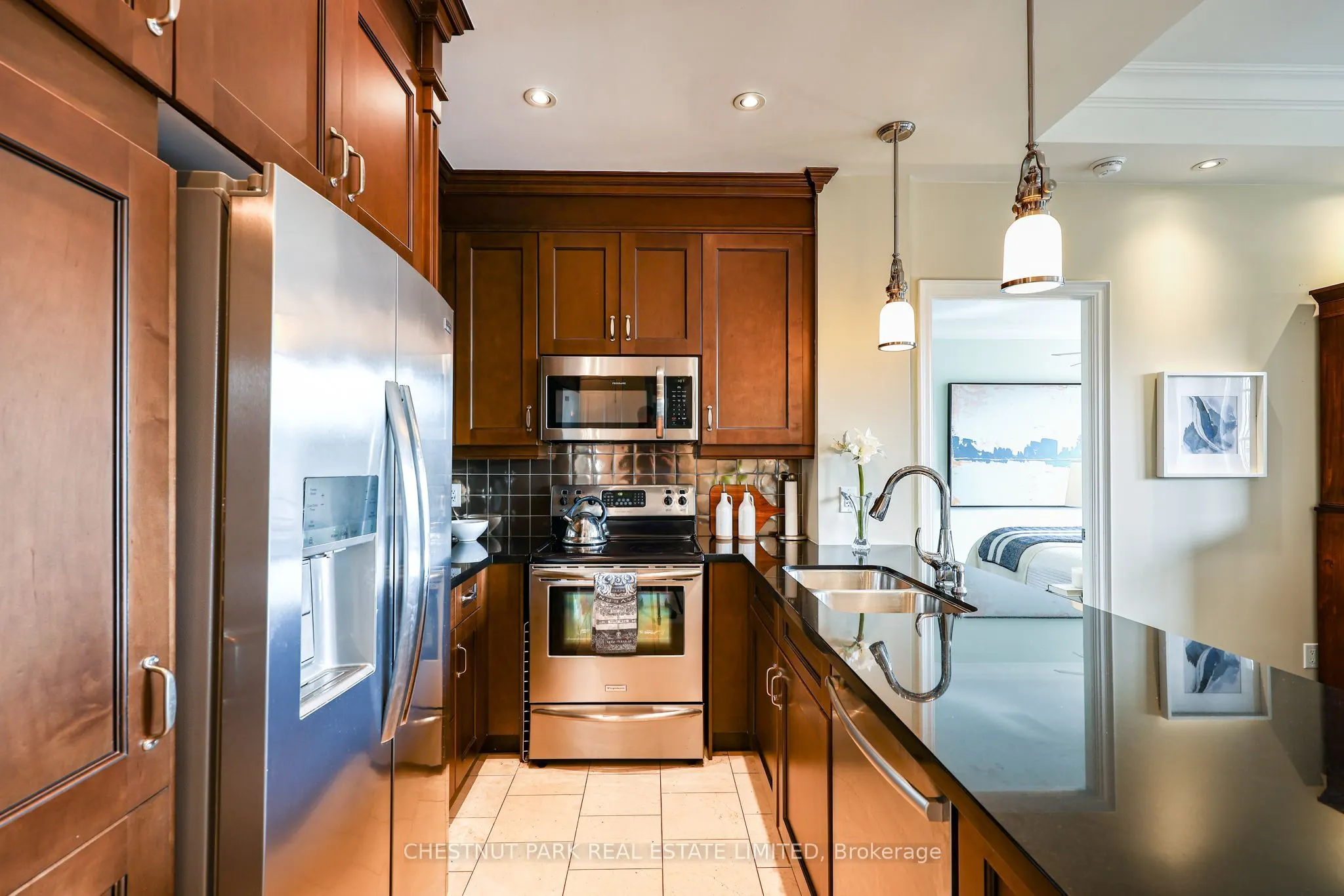 21 Burkebrook Place #517