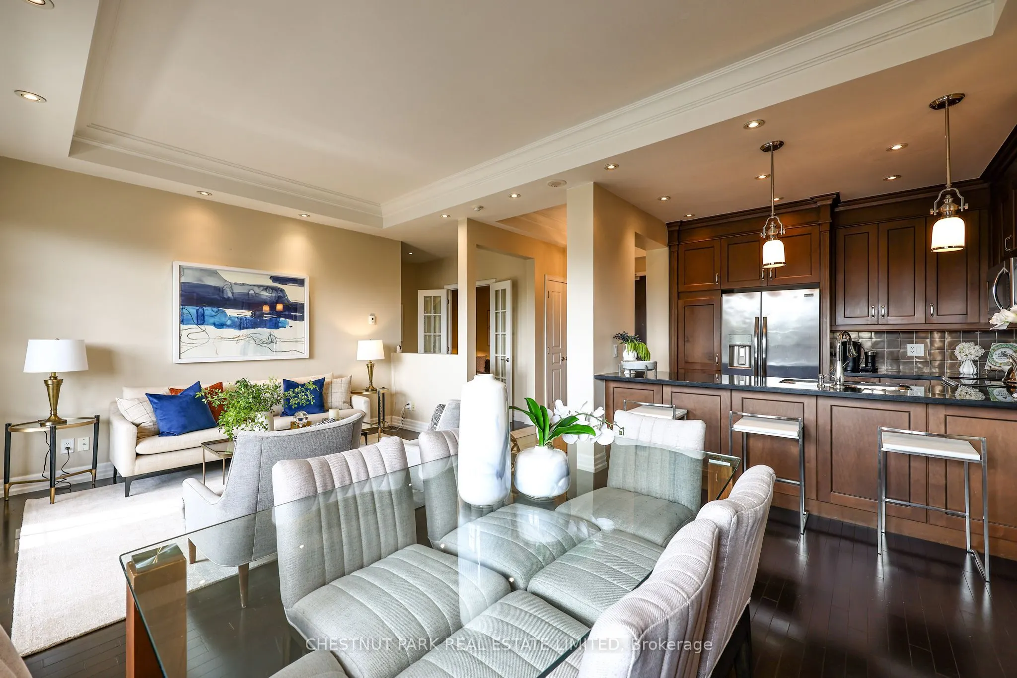 21 Burkebrook Place #517