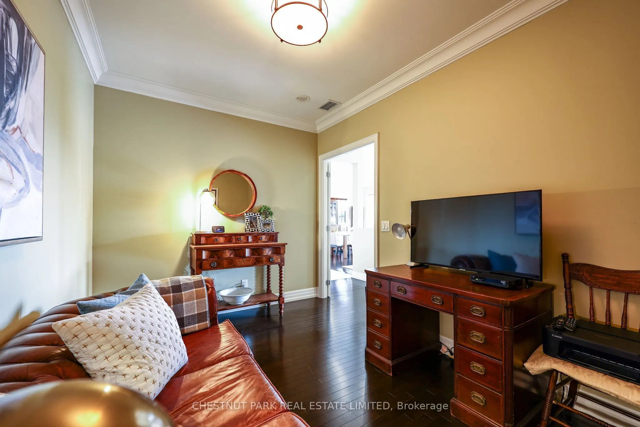 21 Burkebrook Place #517