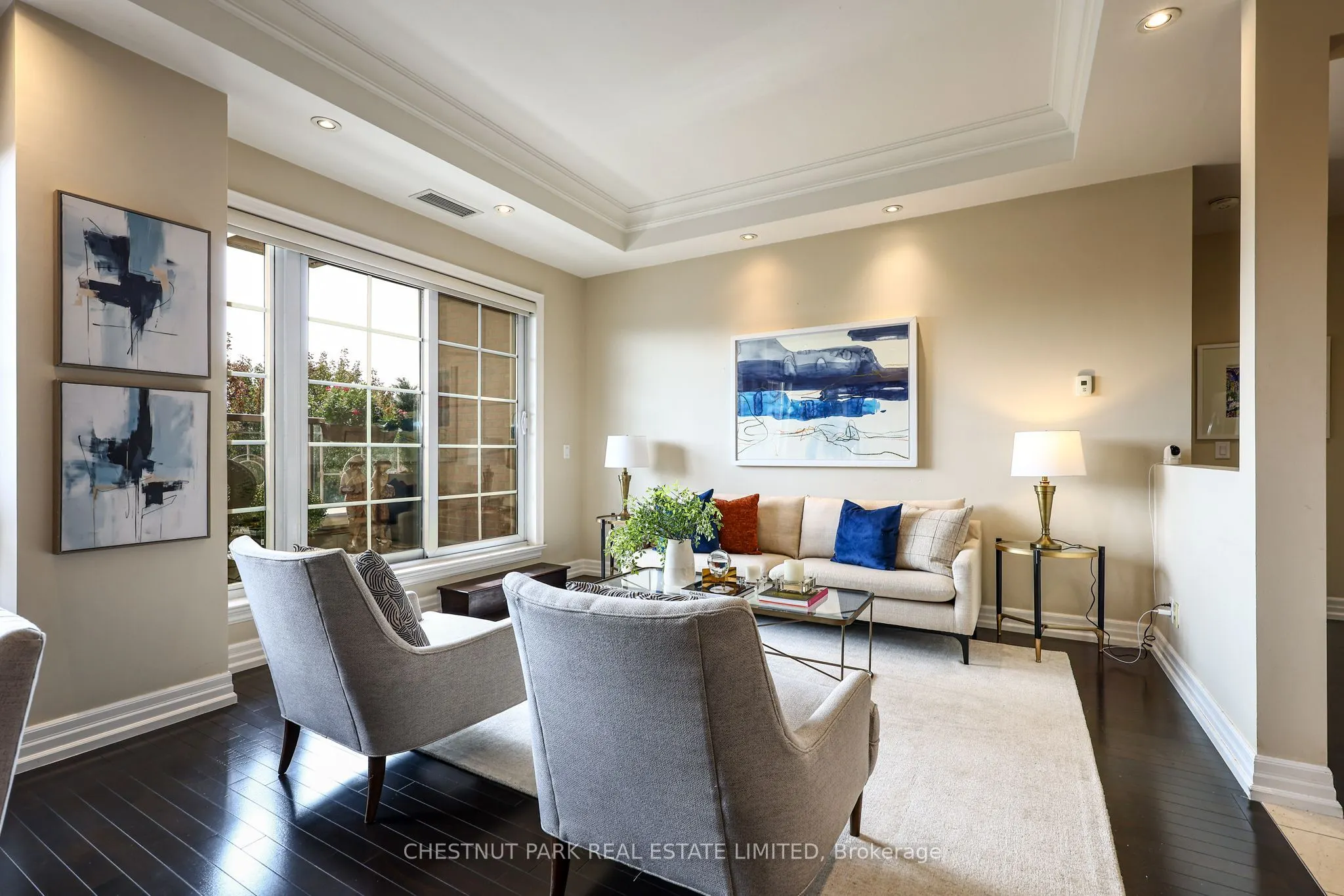 21 Burkebrook Place #517