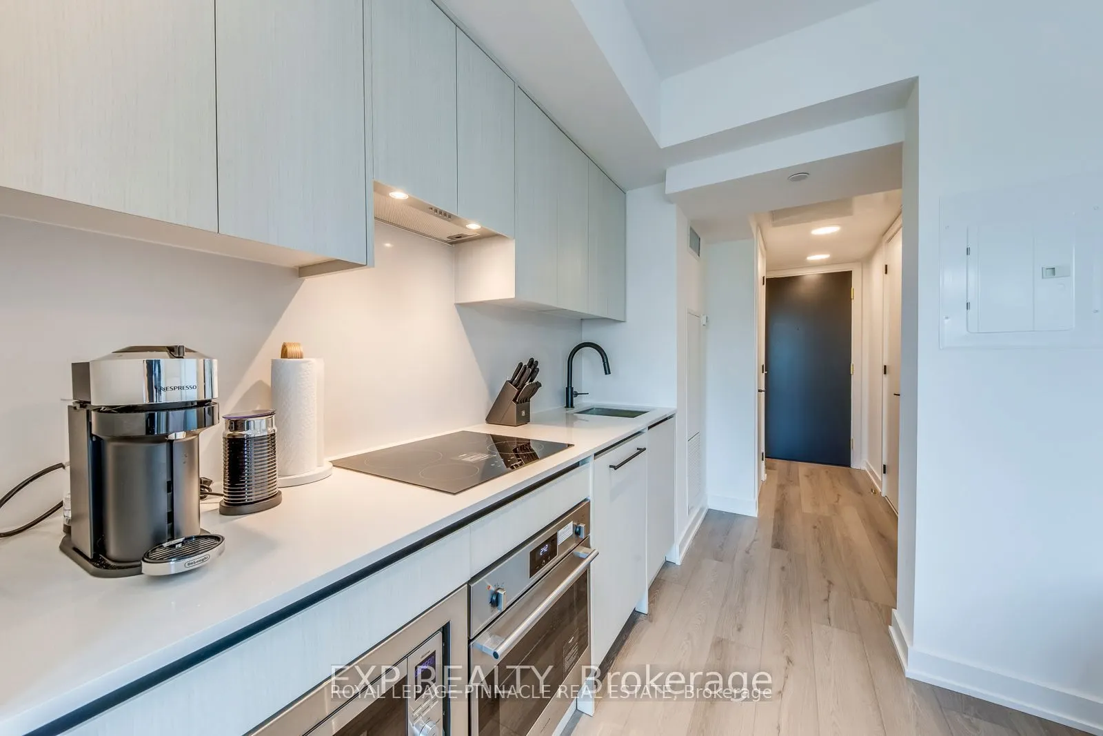 5 Lakeview Avenue #415