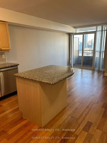 80 Harrison Garden Boulevard #1015
