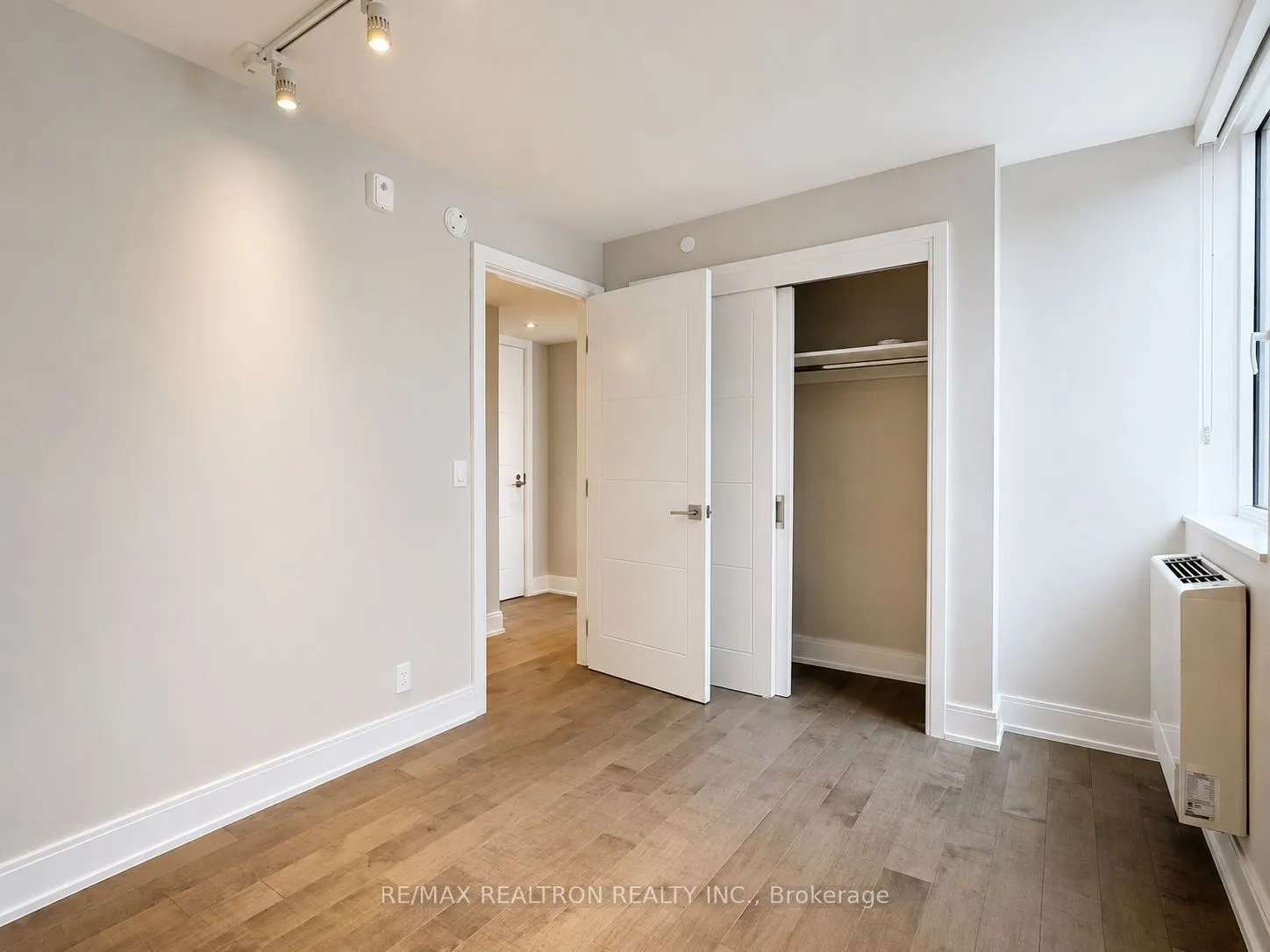 11 Walmer Road #304