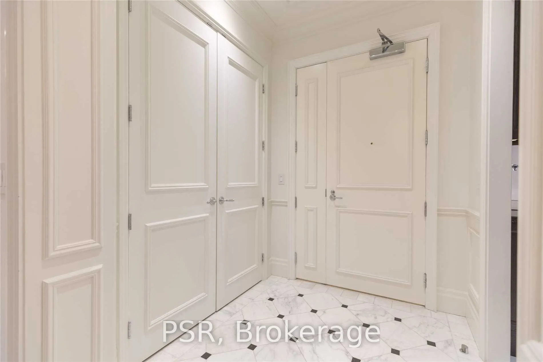 311 Bay Street #4104