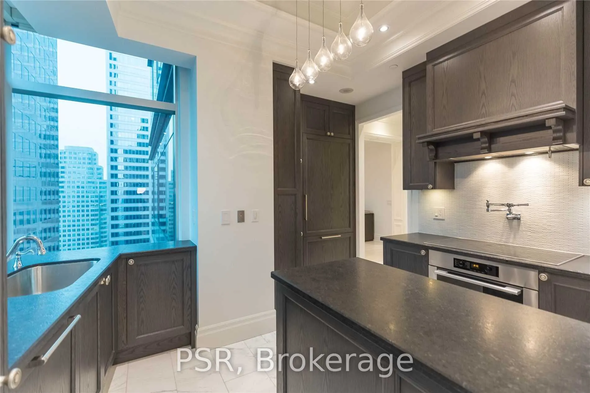 311 Bay Street #4104