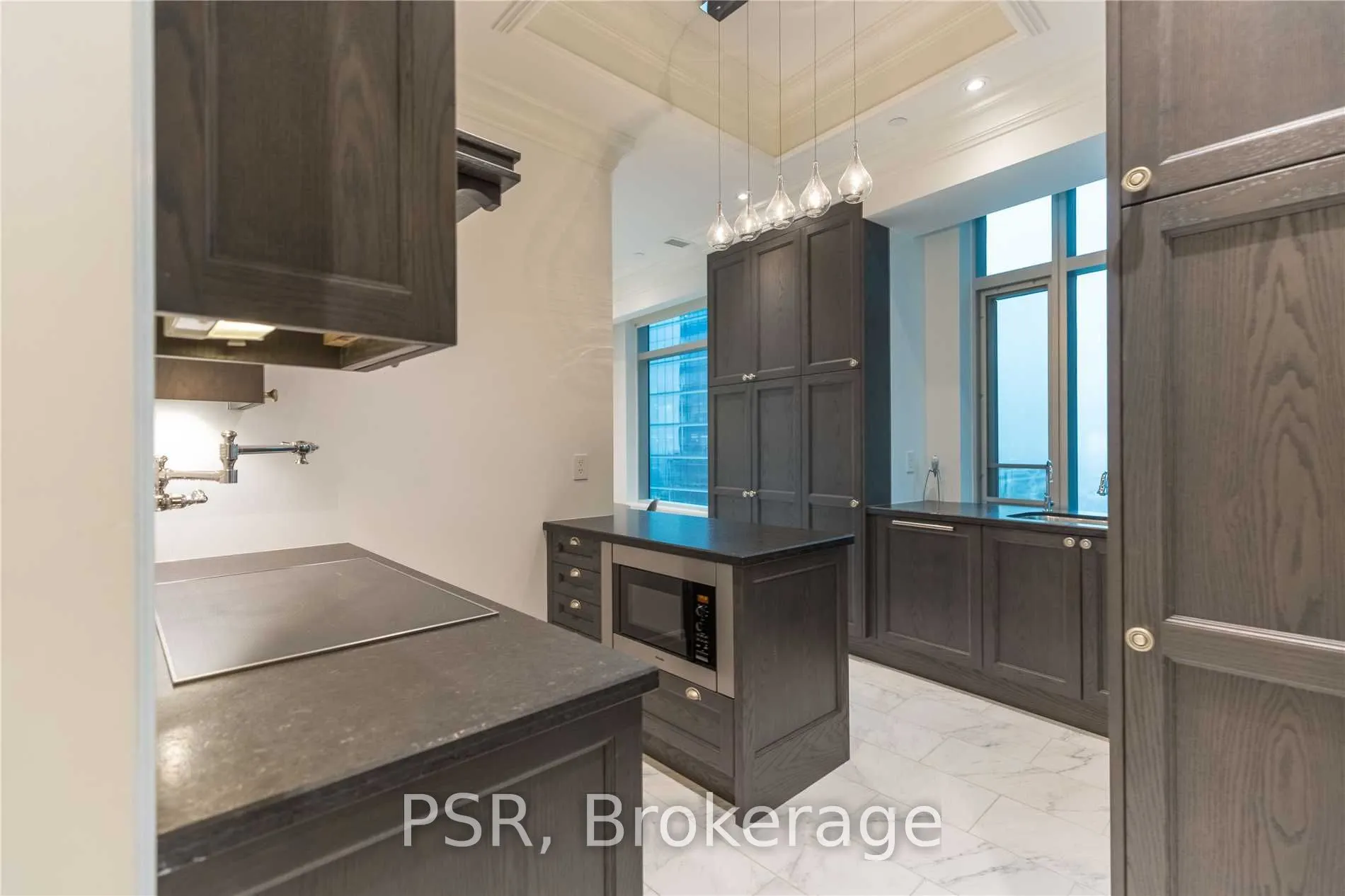 311 Bay Street #4104