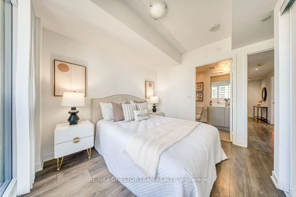 88 Harbour Street #2104