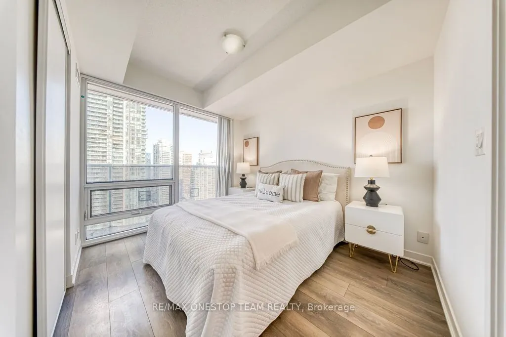 88 Harbour Street #2104