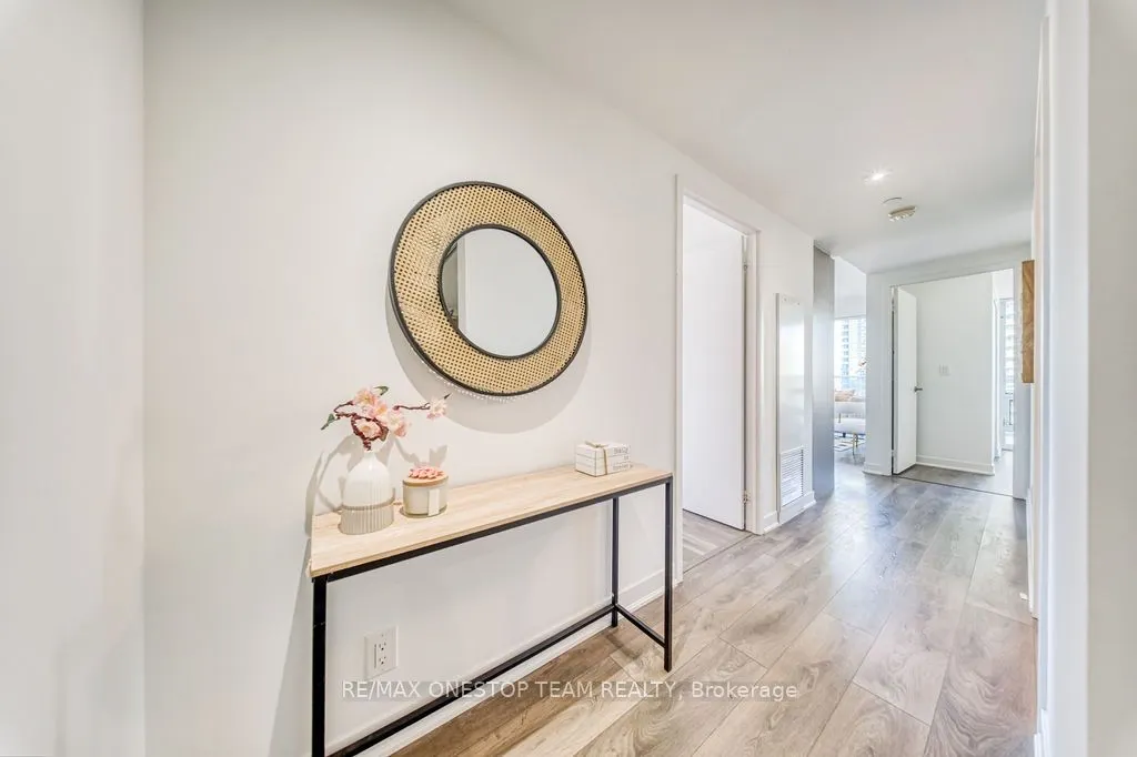 88 Harbour Street #2104