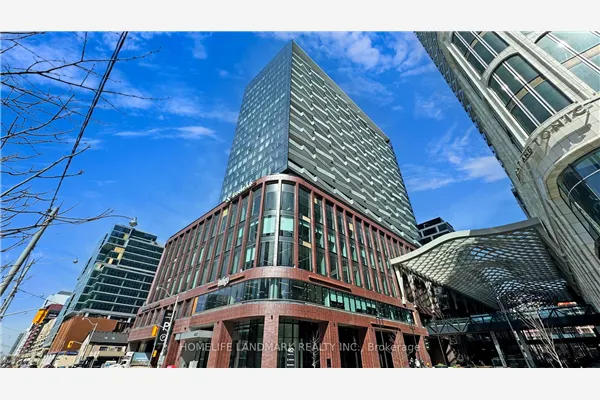 480 Front Street W #2004
