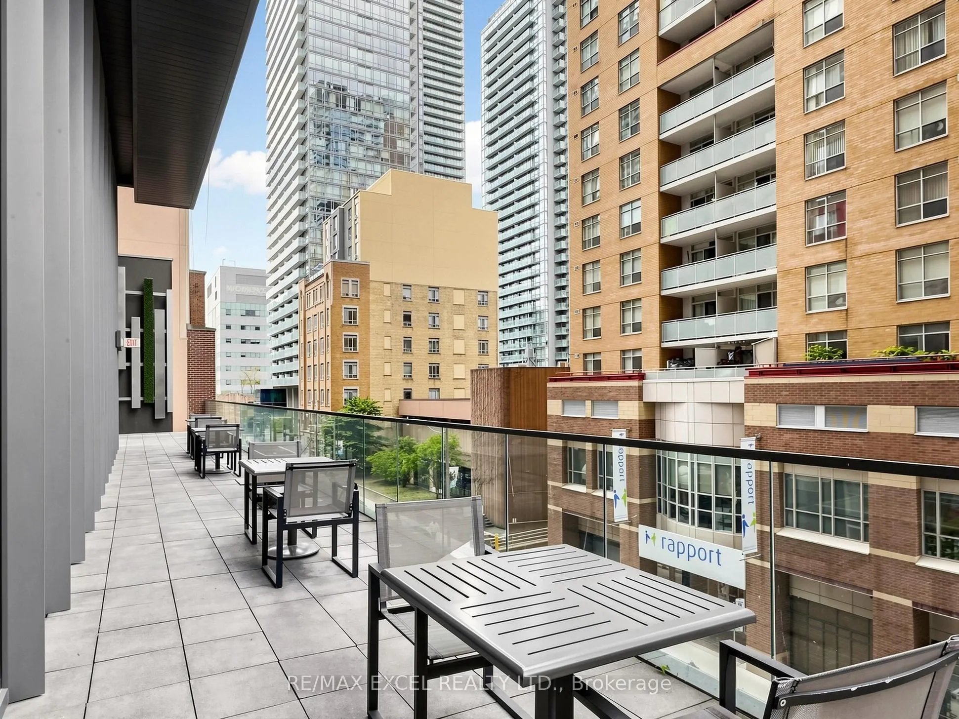 15 Grenville Street #5004