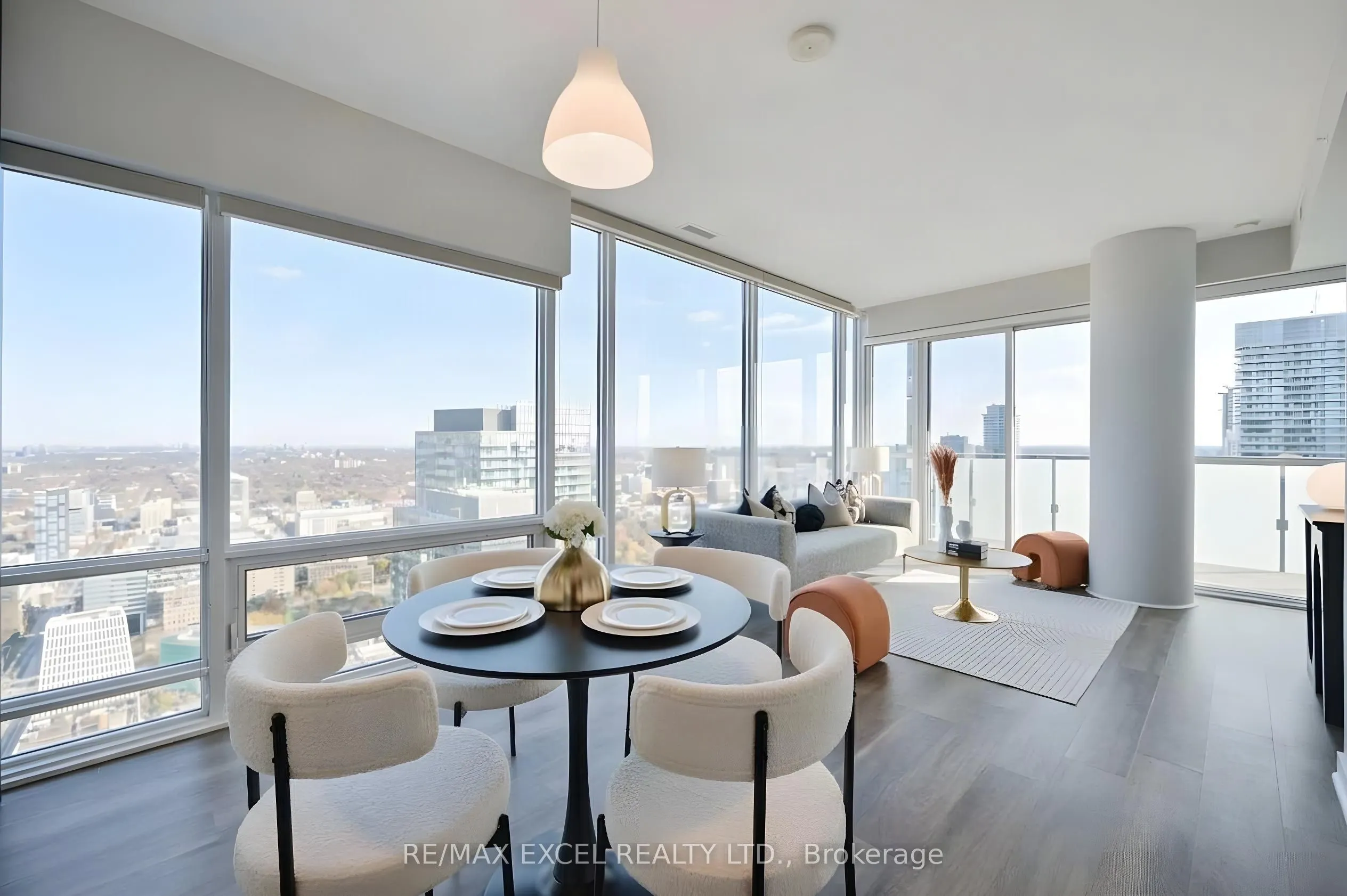 15 Grenville Street #5004