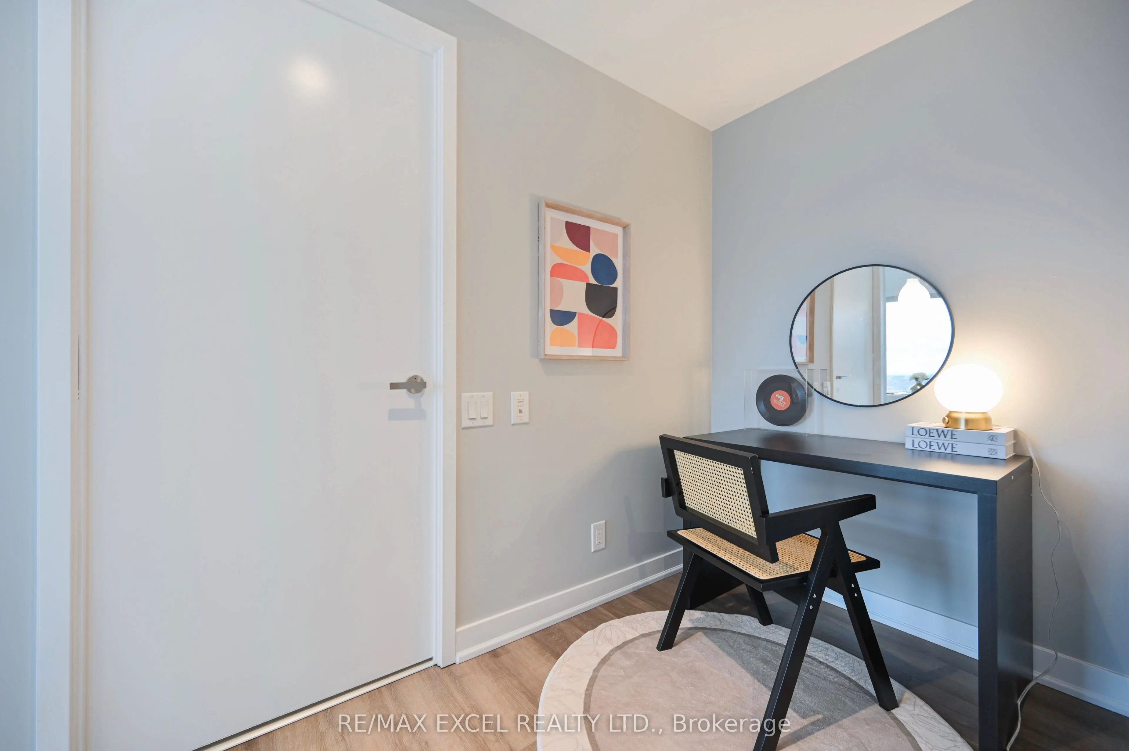 15 Grenville Street #5004
