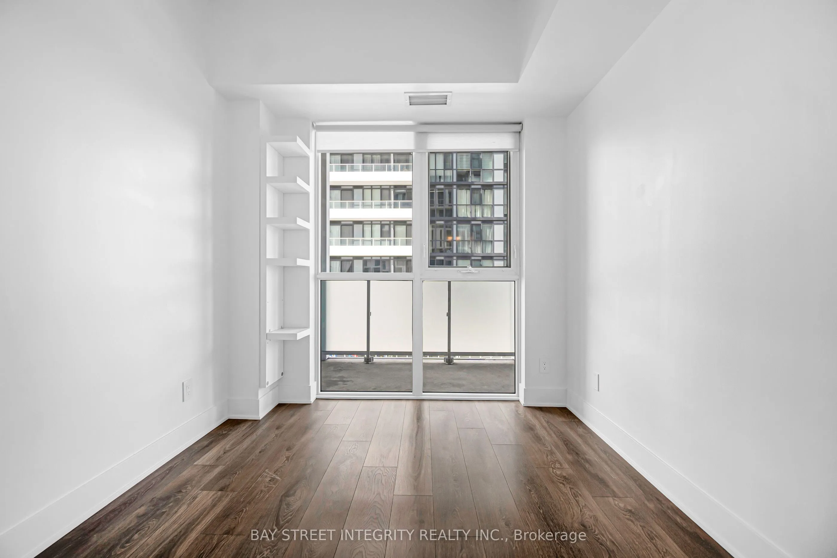 188 Fairview Mall Drive #801