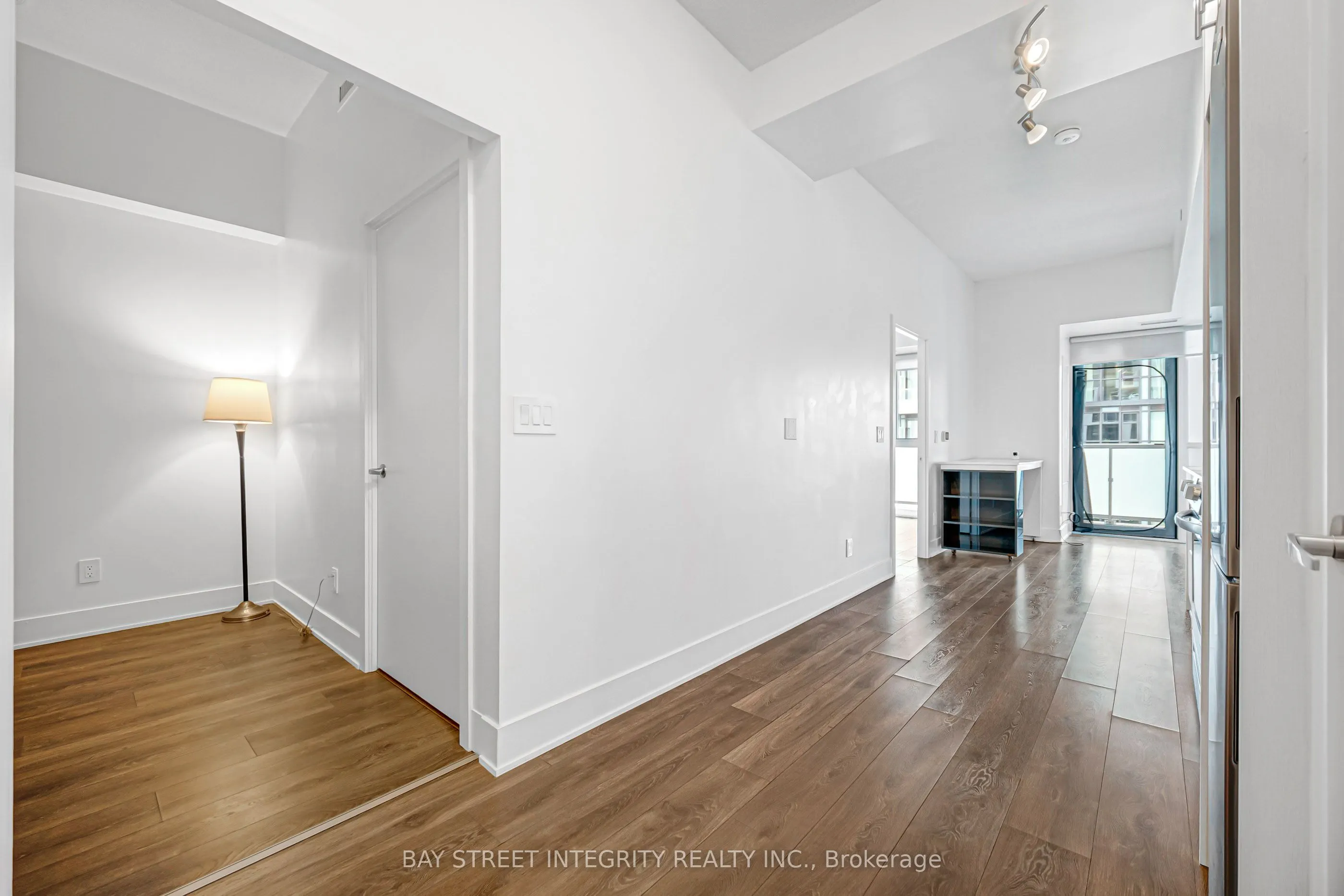 188 Fairview Mall Drive #801