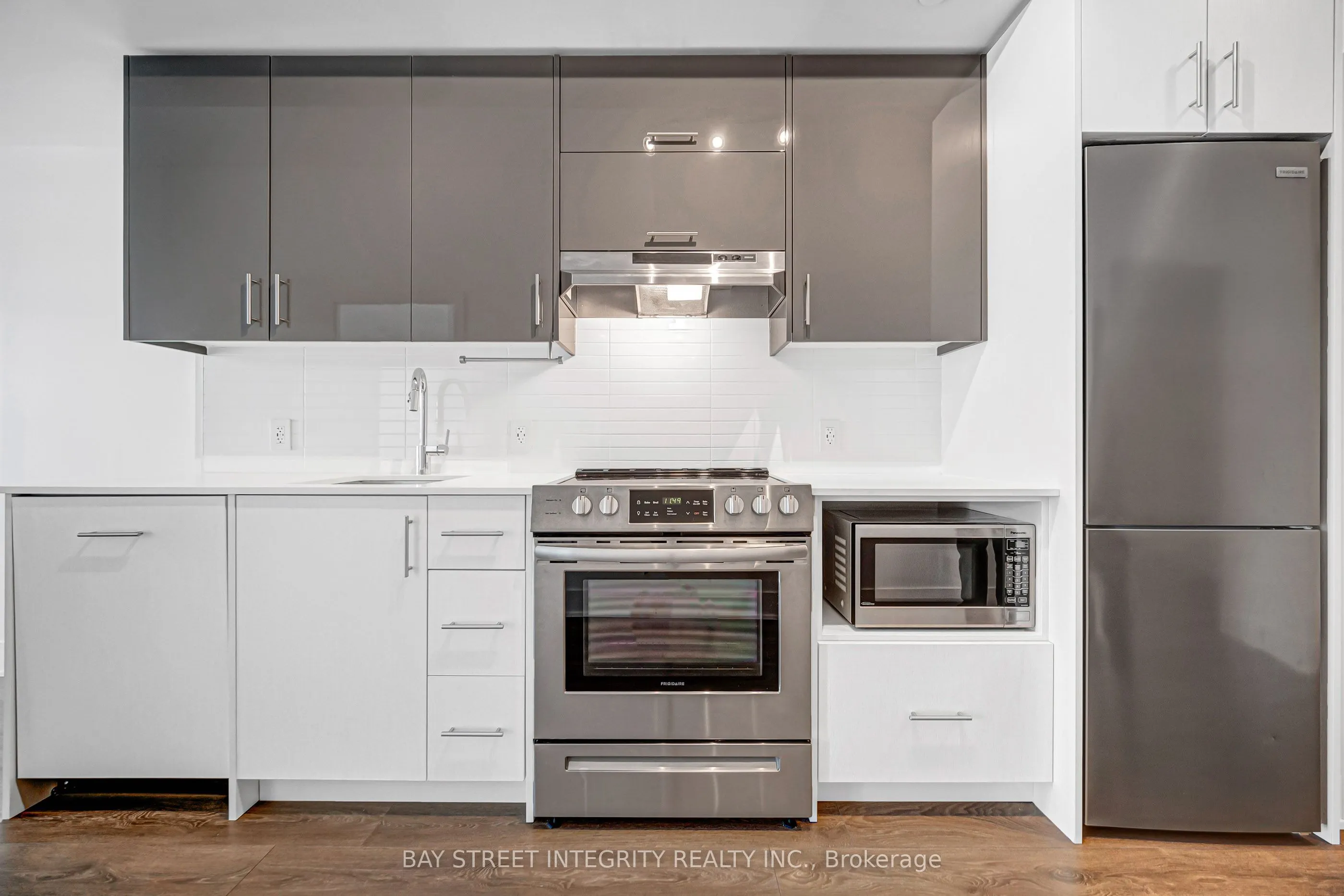 188 Fairview Mall Drive #801