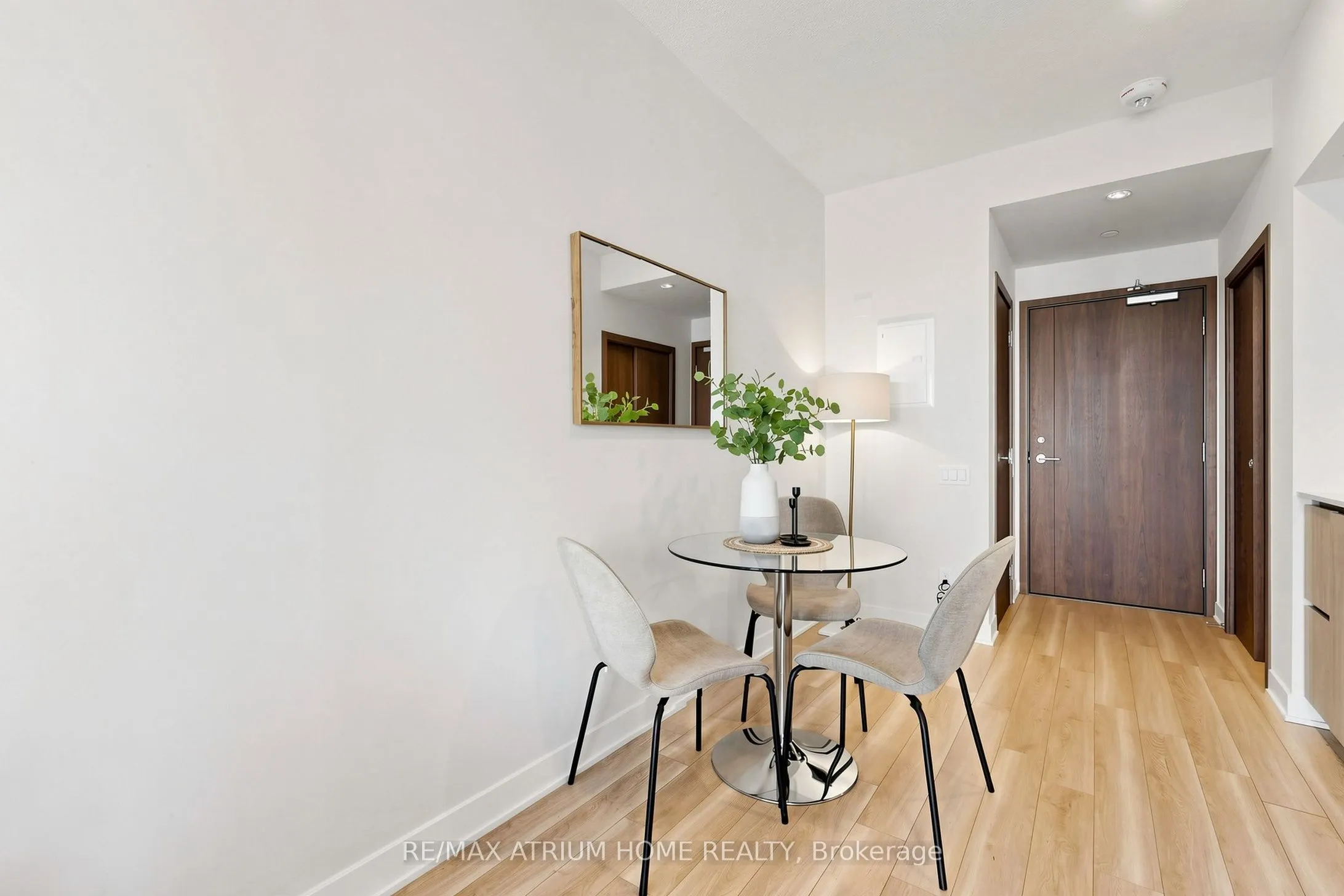19 Bathurst Street #3206
