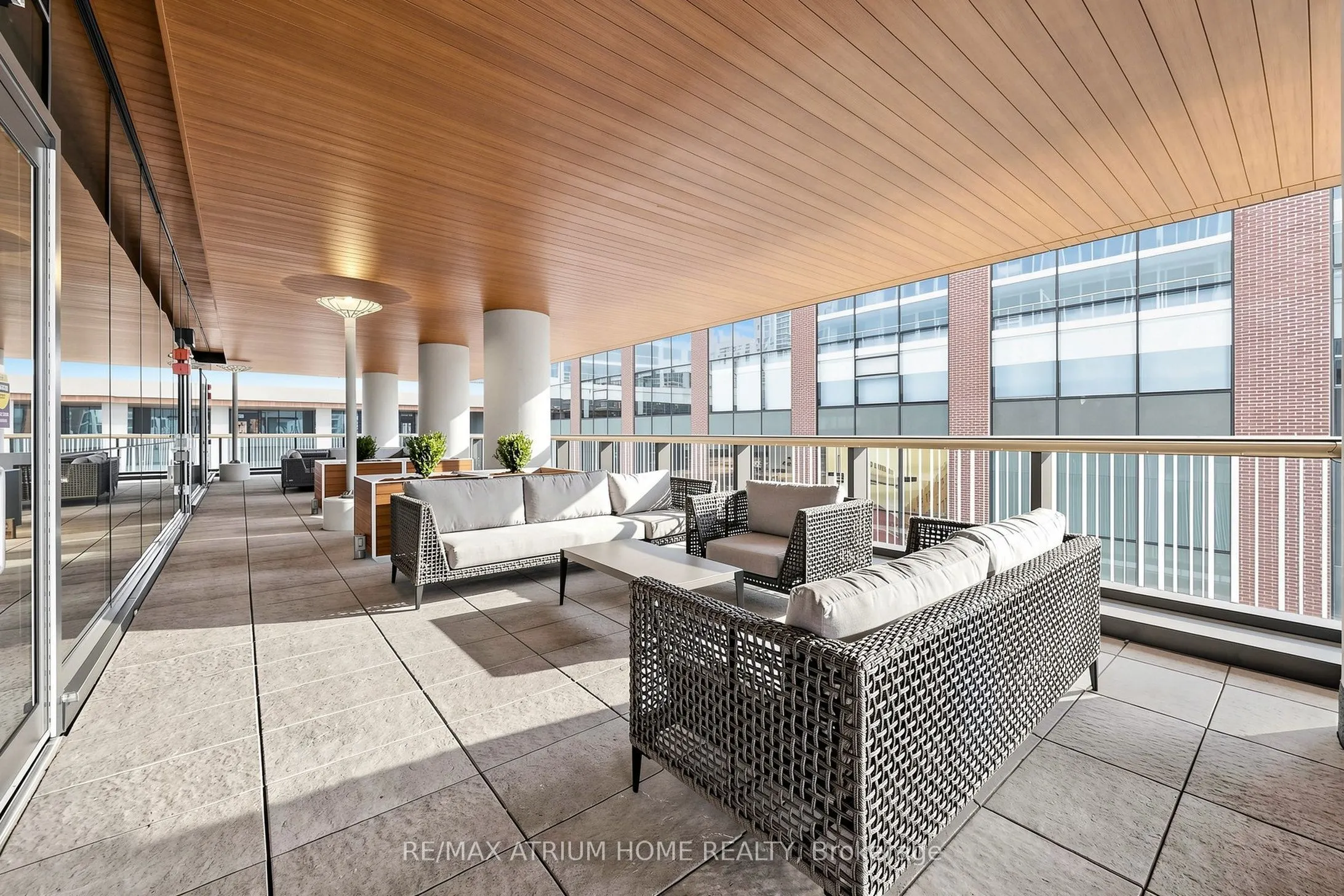 19 Bathurst Street #3206