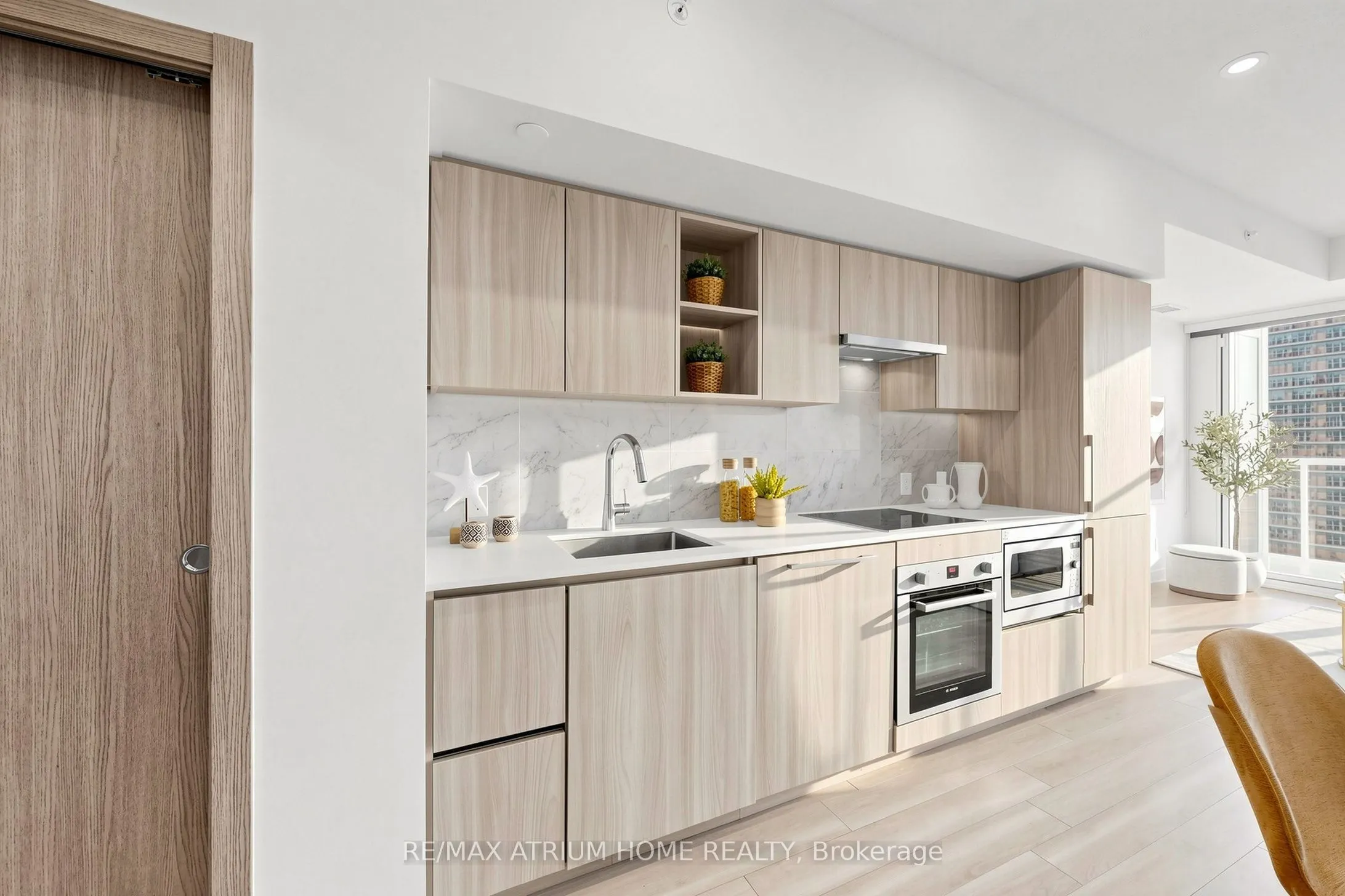 19 Bathurst Street #3206