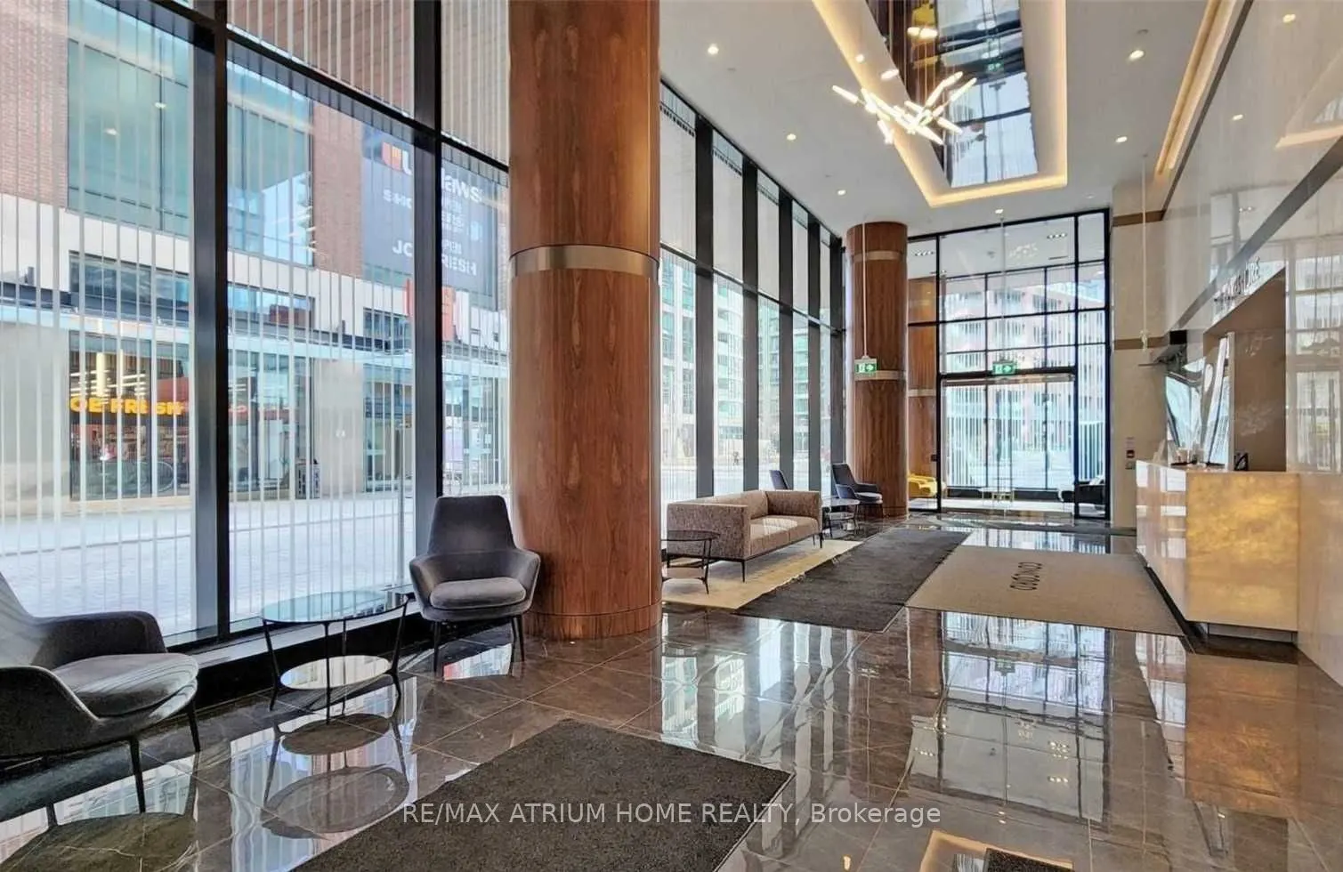 19 Bathurst Street #3206