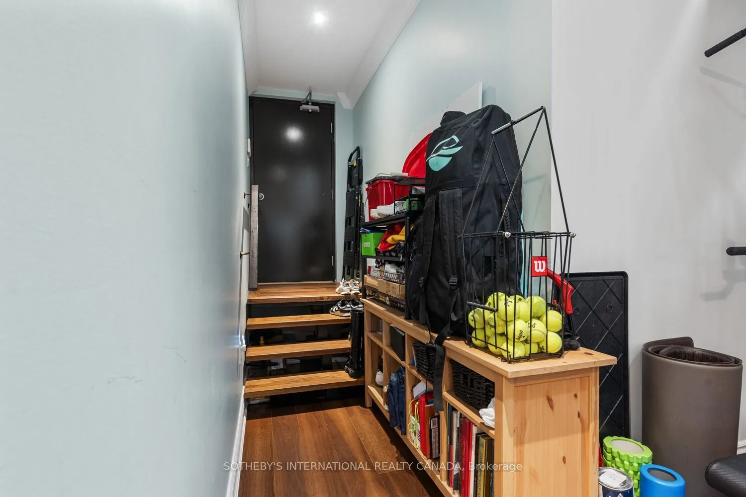 8 Highbourne Road #1