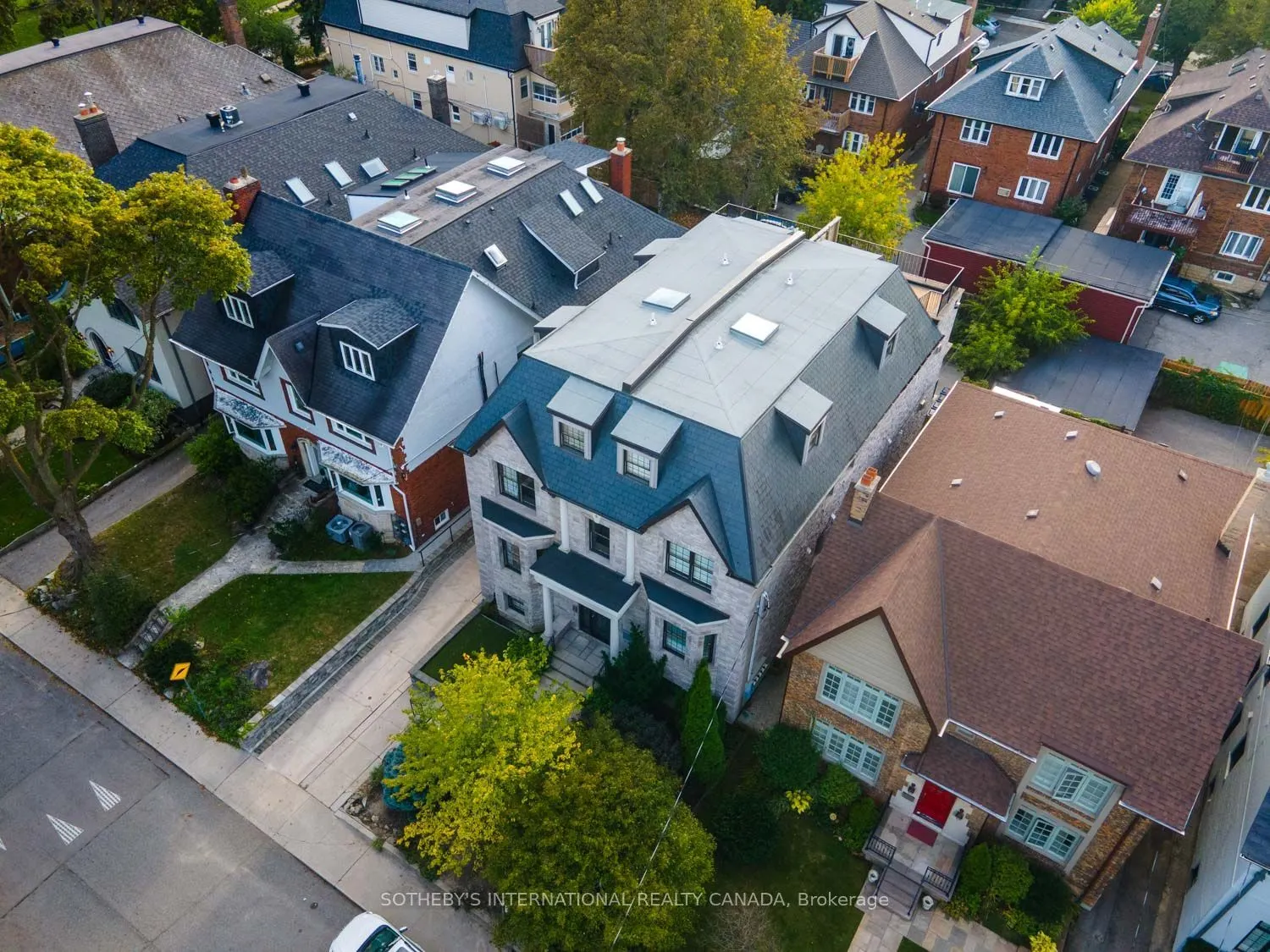 8 Highbourne Road #1