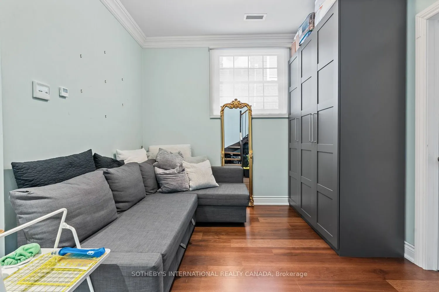 8 Highbourne Road #1