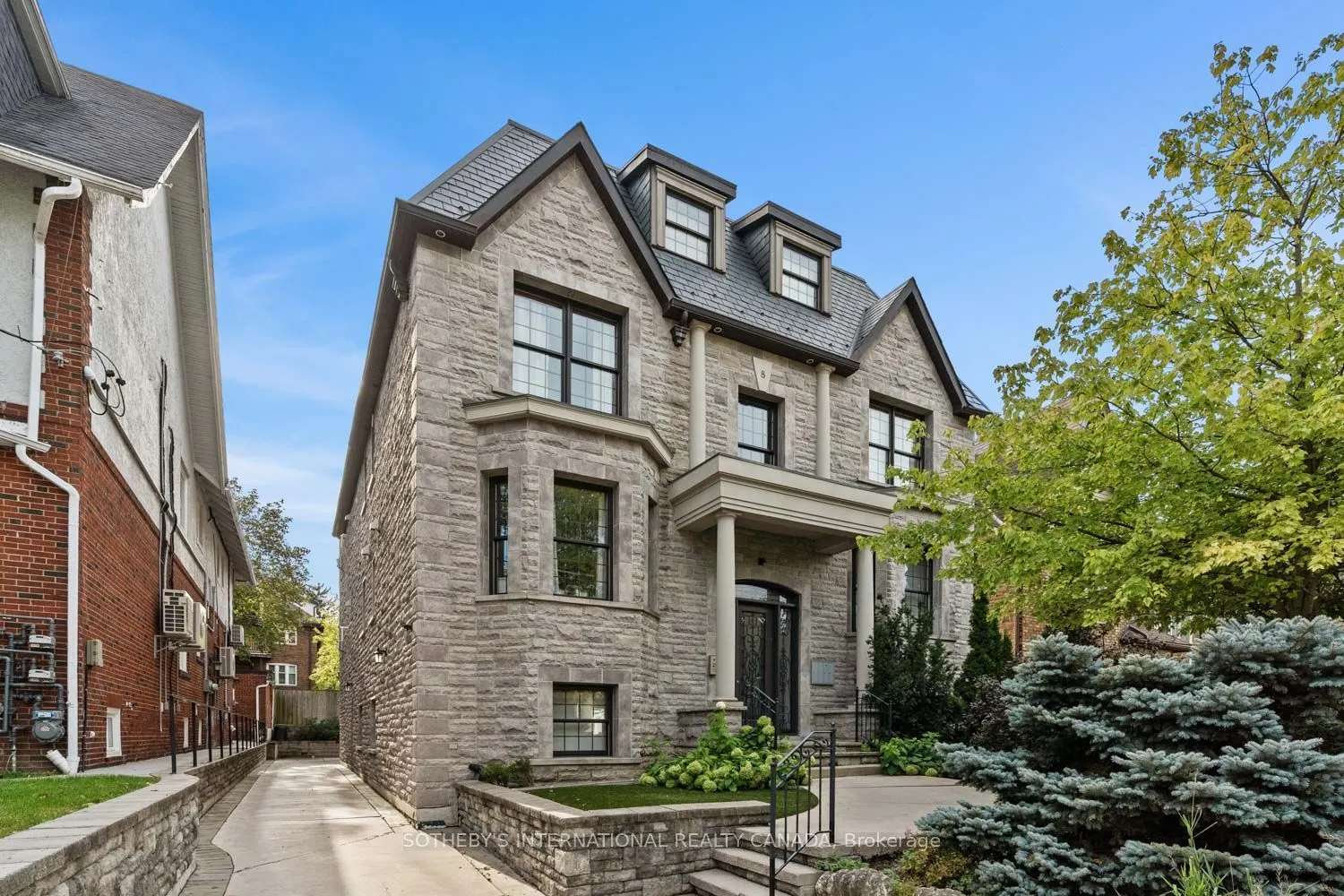 8 Highbourne Road #1