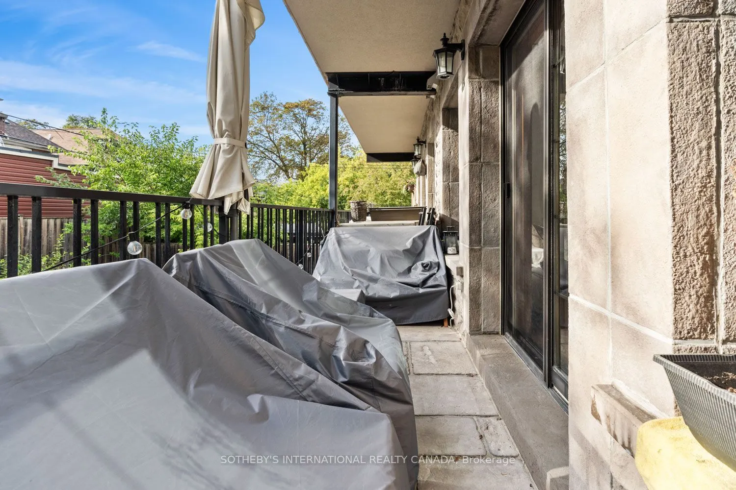 8 Highbourne Road #1