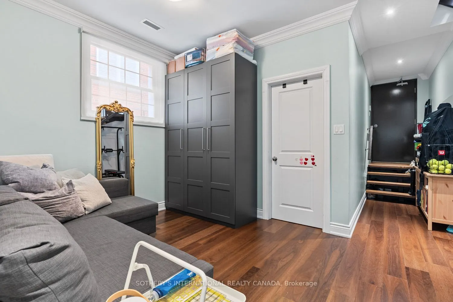 8 Highbourne Road #1