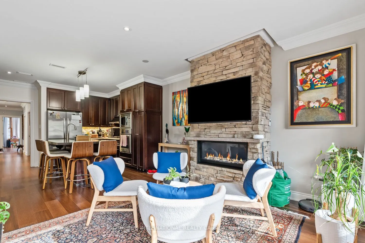 8 Highbourne Road #1