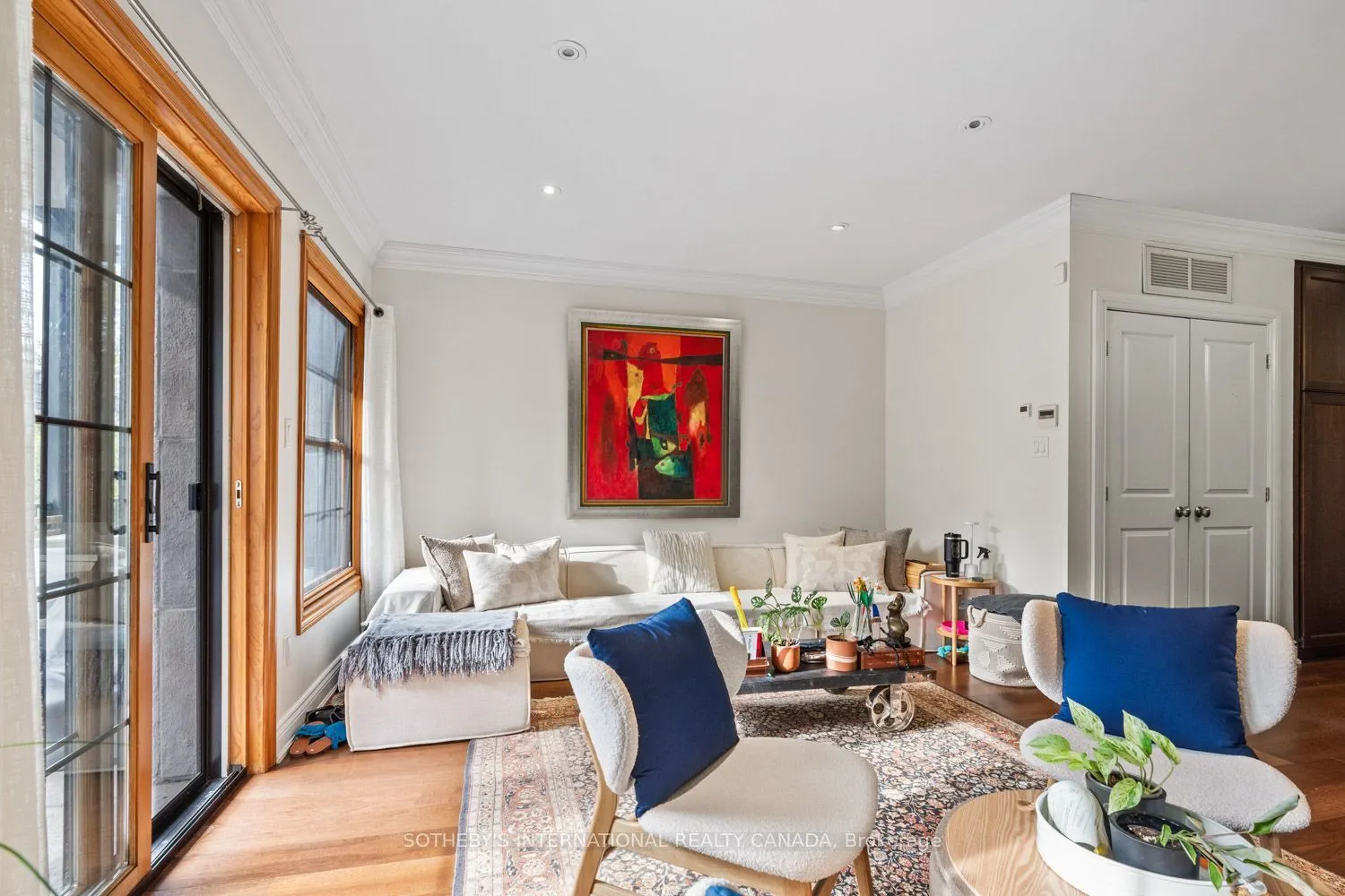 8 Highbourne Road #1