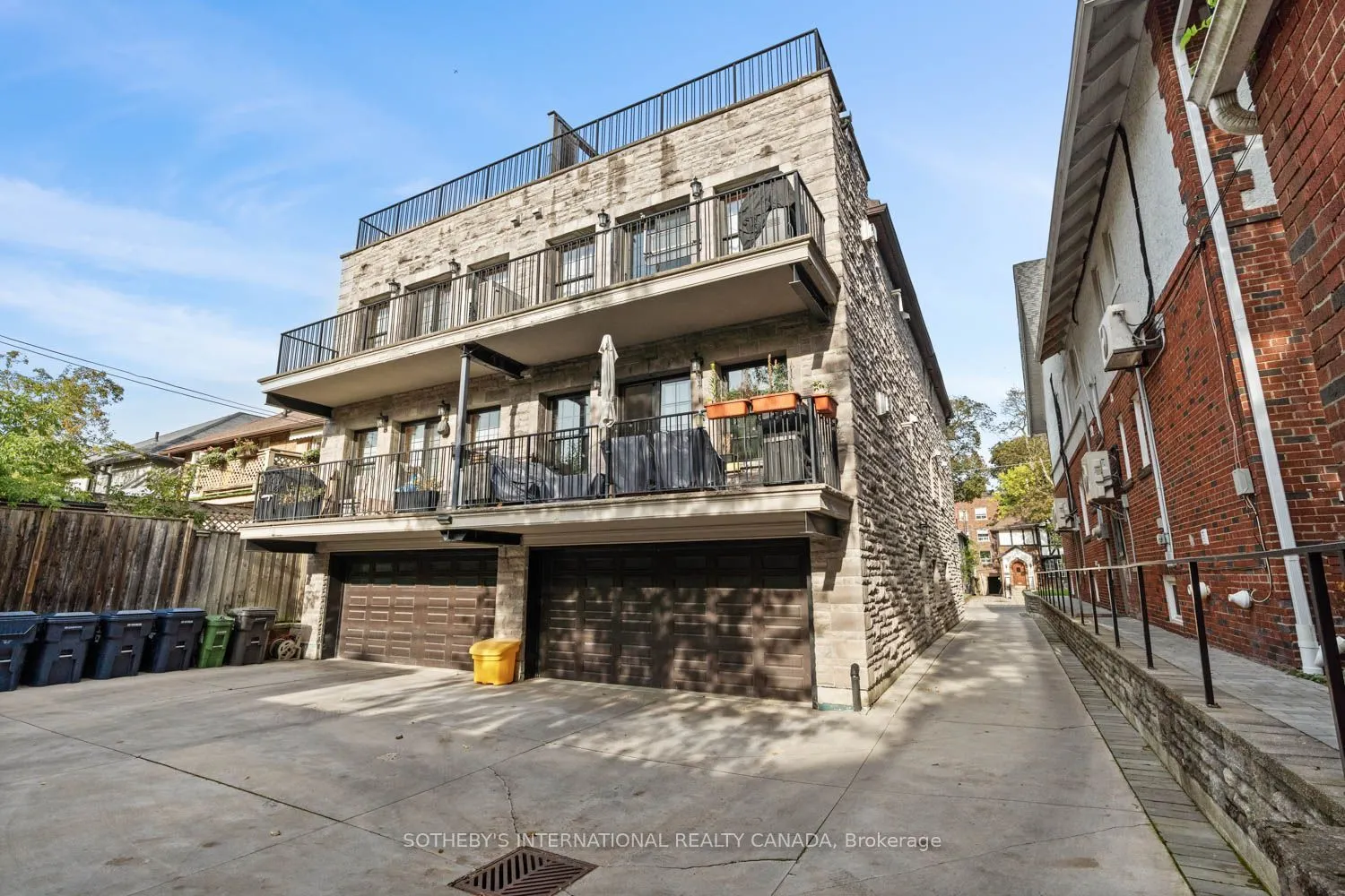 8 Highbourne Road #1