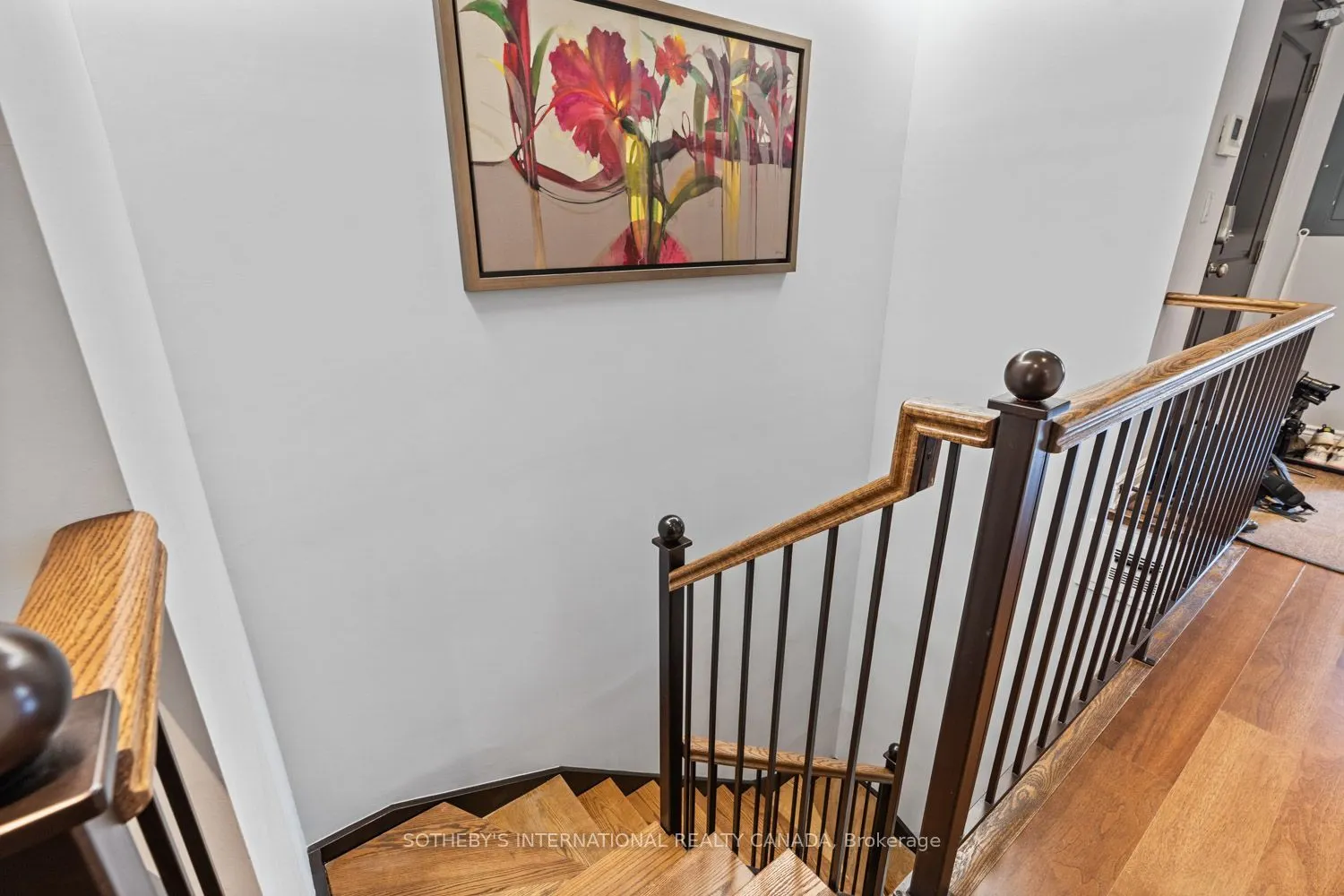 8 Highbourne Road #1