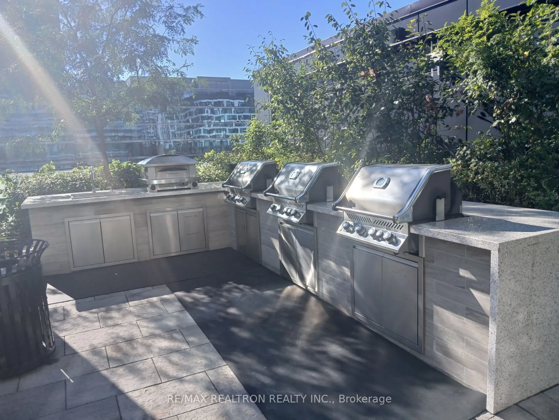 480 Front Street W #903