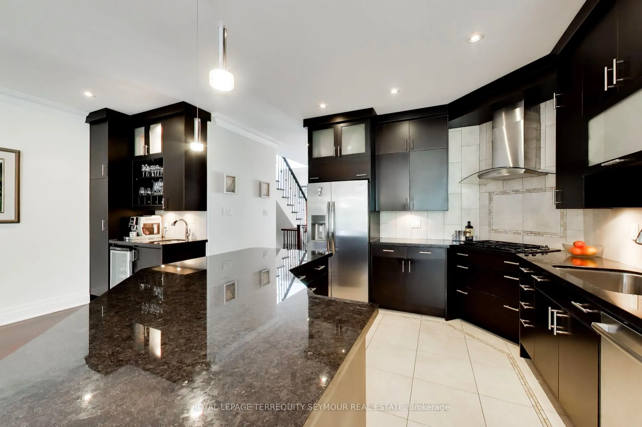 459 Soudan Avenue