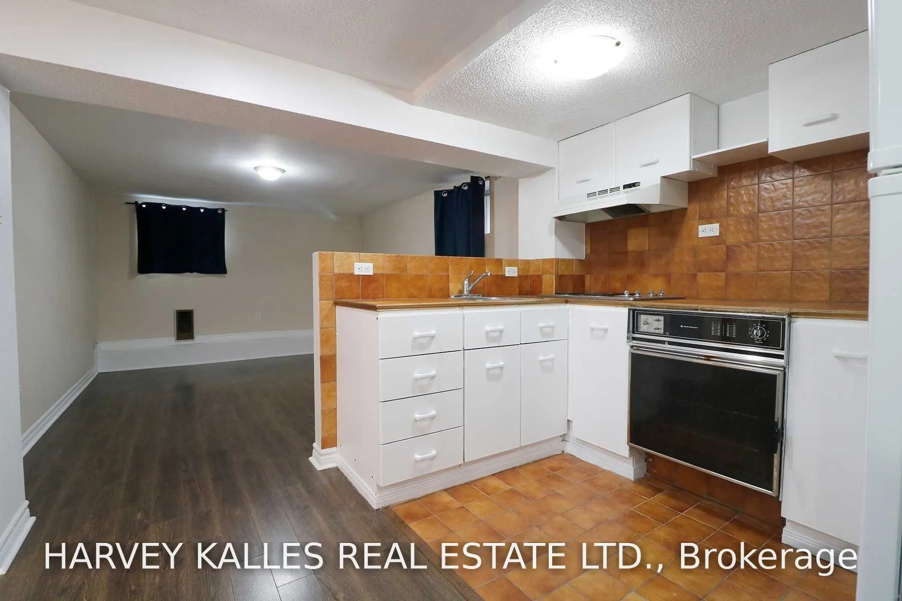 21 Braemar Avenue #Lower