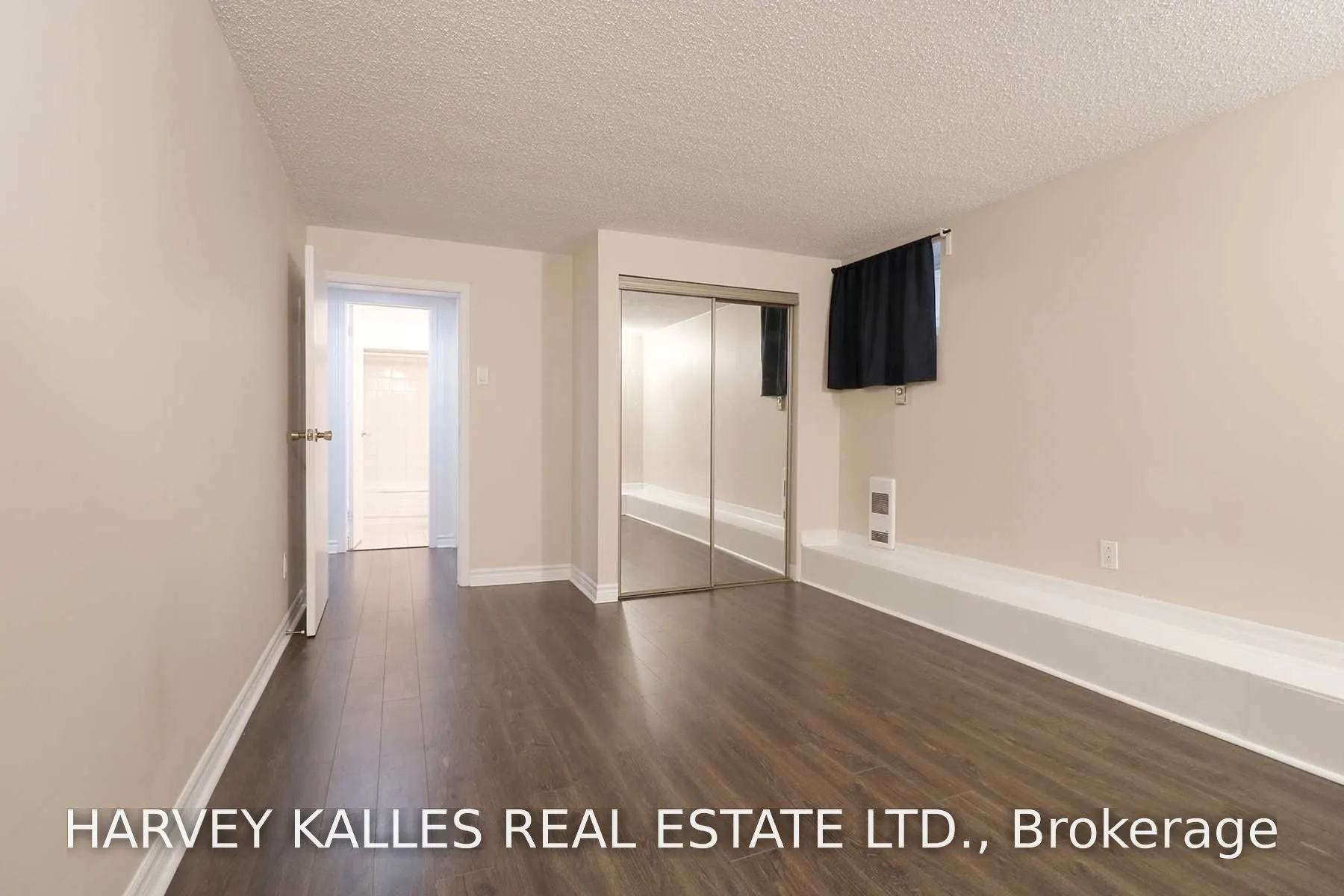 21 Braemar Avenue #Lower