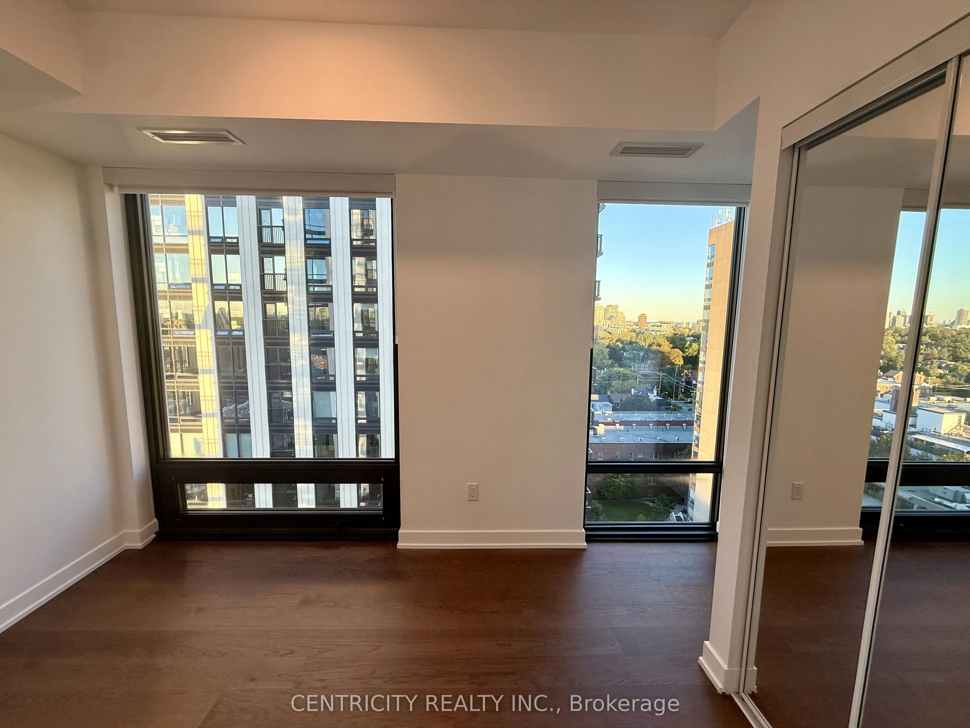 91 Montclair Avenue #1902